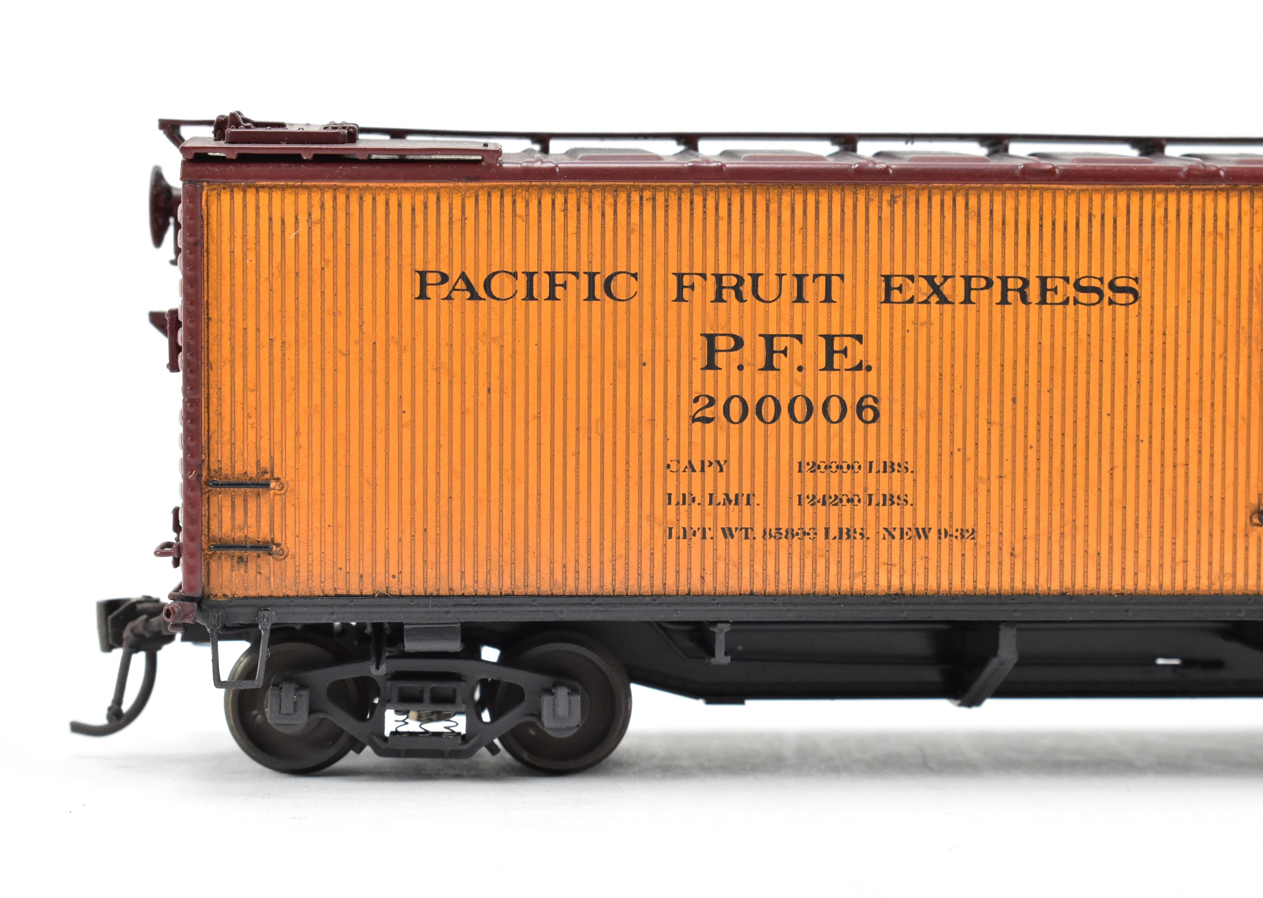 HO Brass Precision Scale Co. 52' R-70-2 Ice Refrigerator Car FP 200006 Weathered