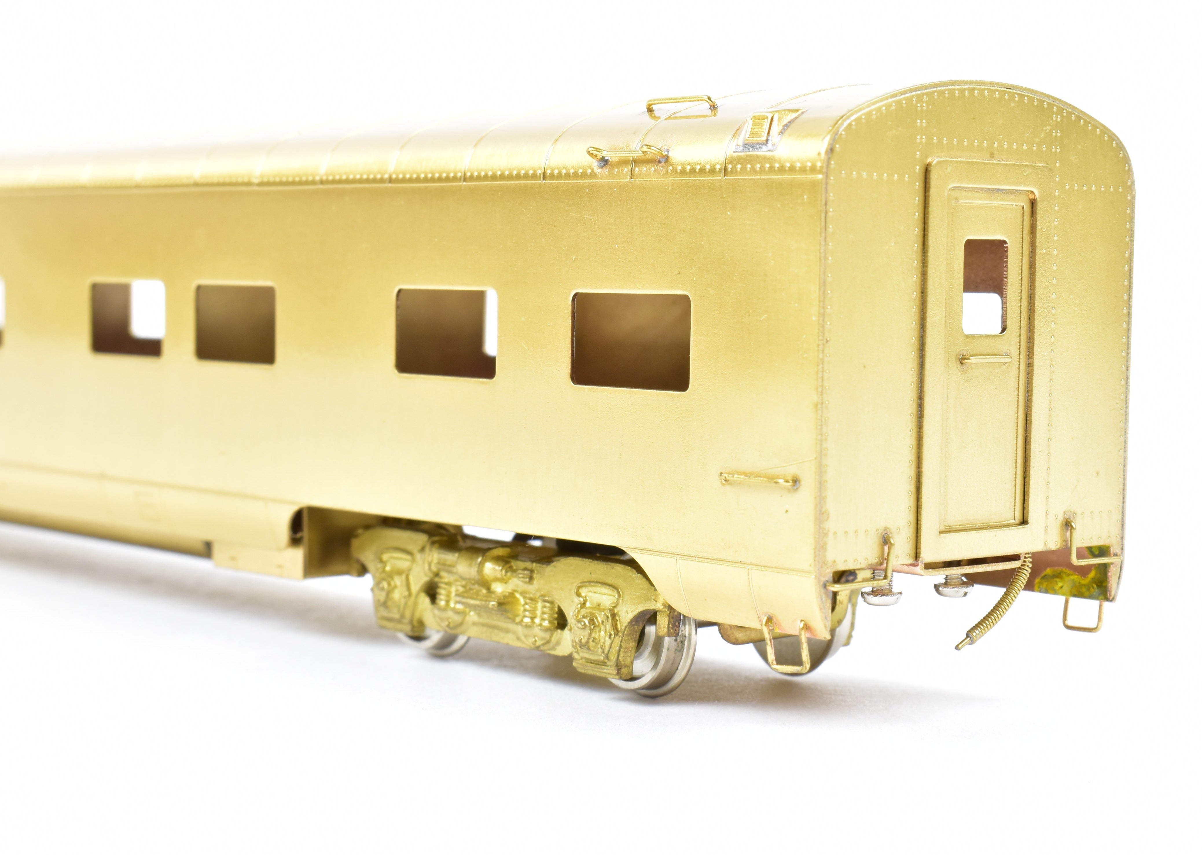 HO Scale Brass Model of Oriental Limited's Great Northern Empire Builder 1370 - 1384 Passenger Series Sleeper Cars