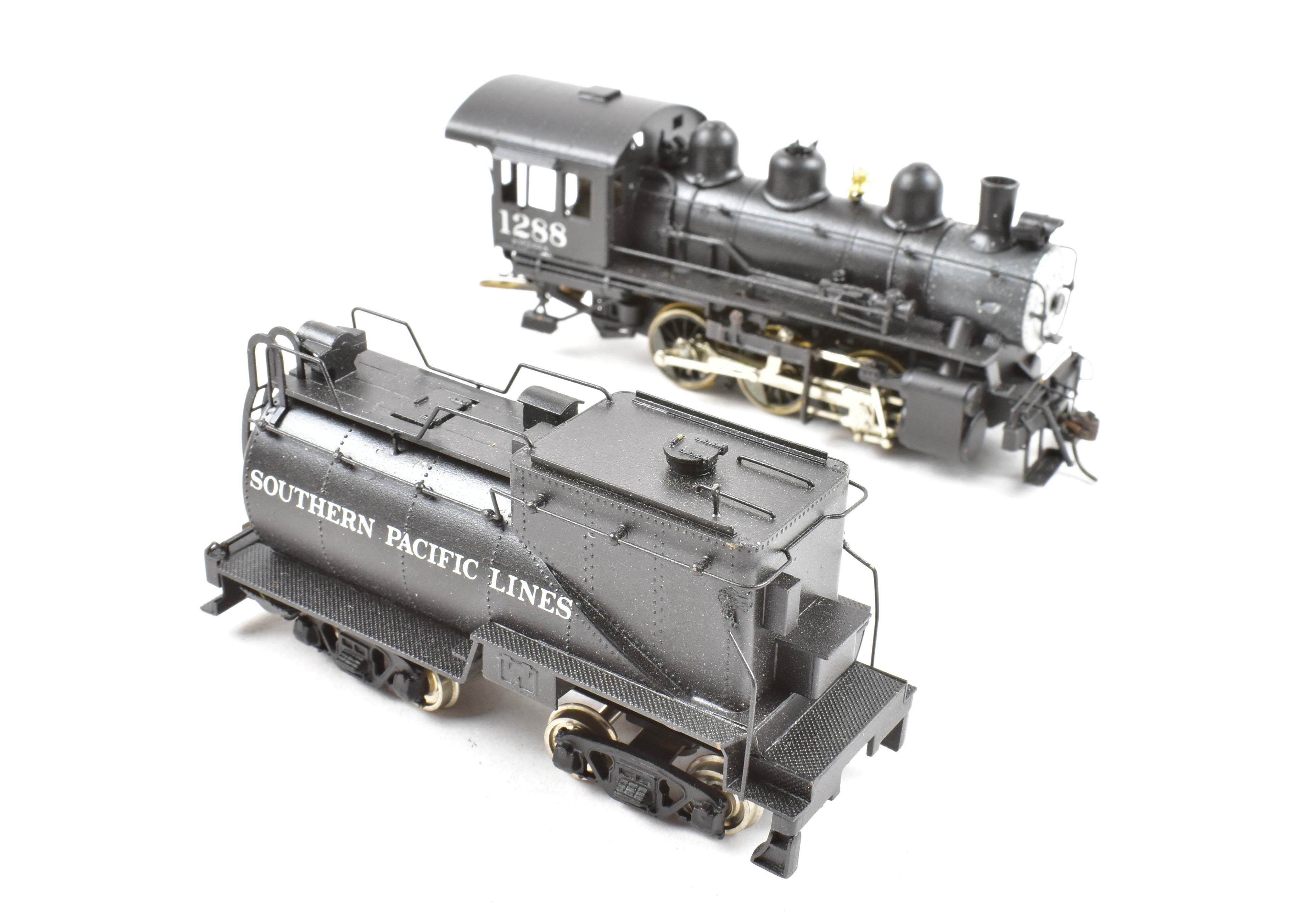 HO Scale Brass Balboa Model of Southern Pacific S - 12 0 - 6 - 0 Switcher with Custom Painted Finish