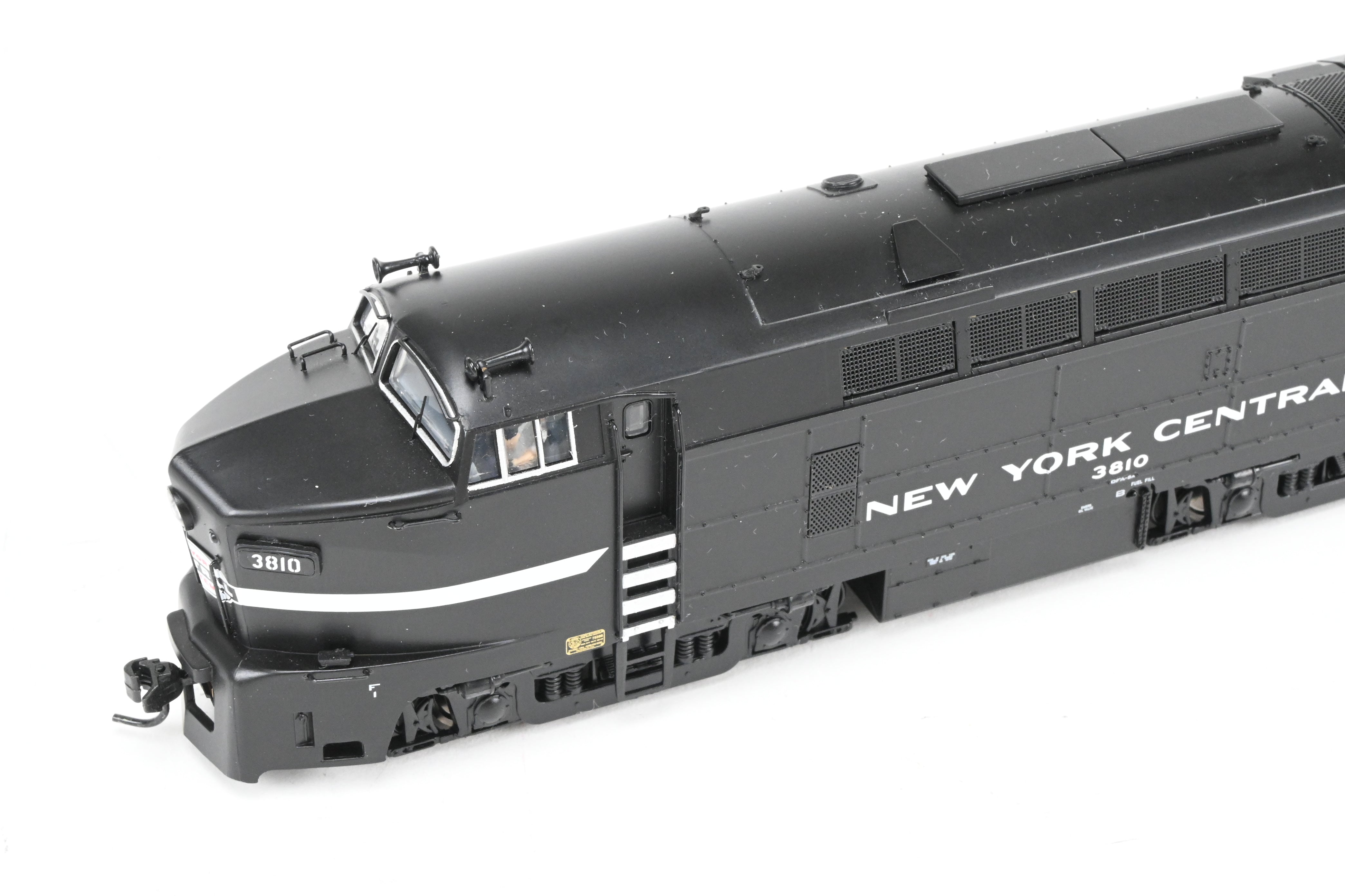 HO Scale Model Train Set - Broadway Limited Imports Paragon 2 New York Central Baldwin RF - 16A/B Cigar Band Locomotive Set with DCC and Sound (Sold As - Is, B - Unit Sound Malfunctioning)