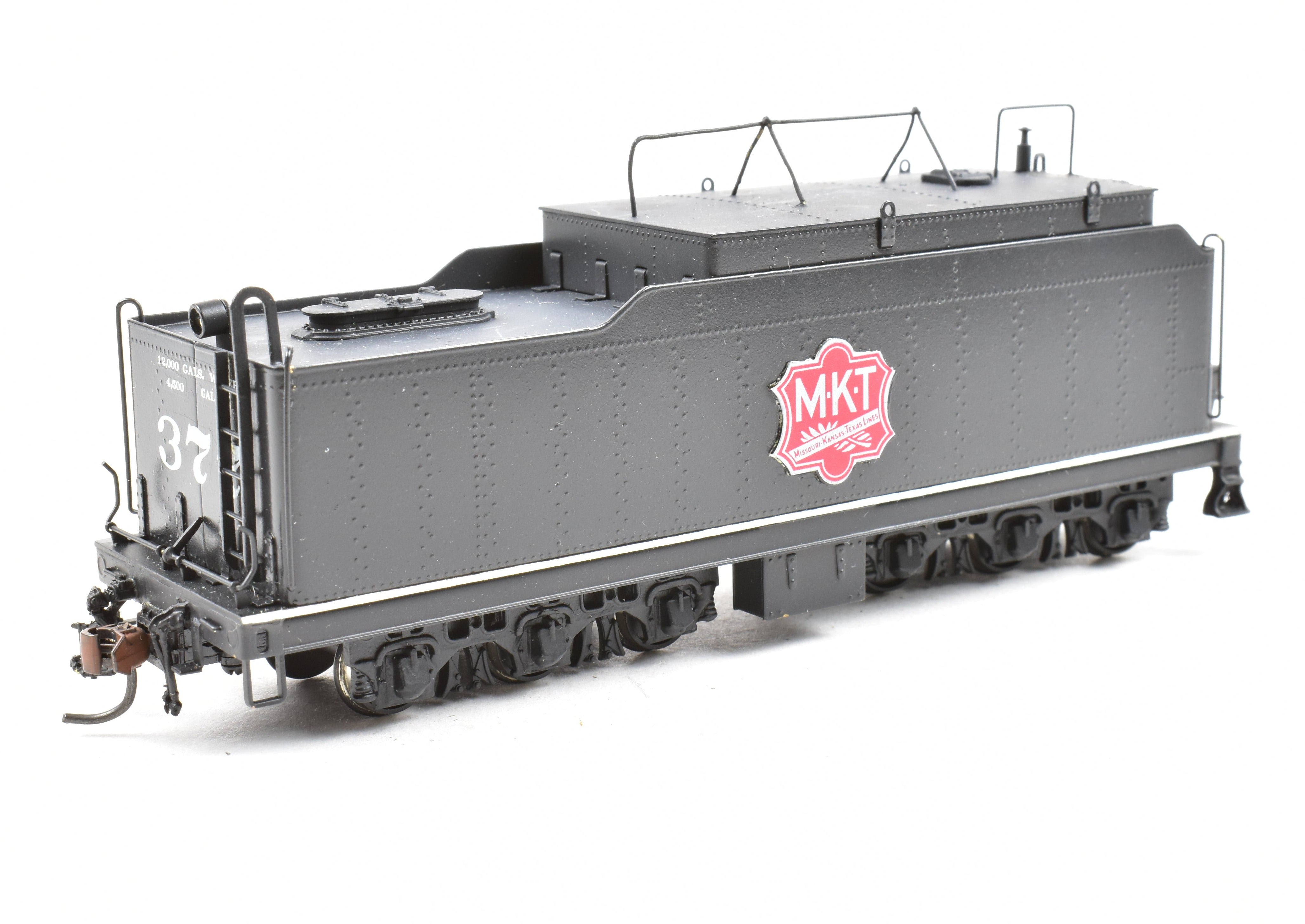 HO Scale Brass Hallmark Models MKT - Missouri Kansas Texas 4-6-2 H-3A Pacific Professional Painted Locomotive Model #377