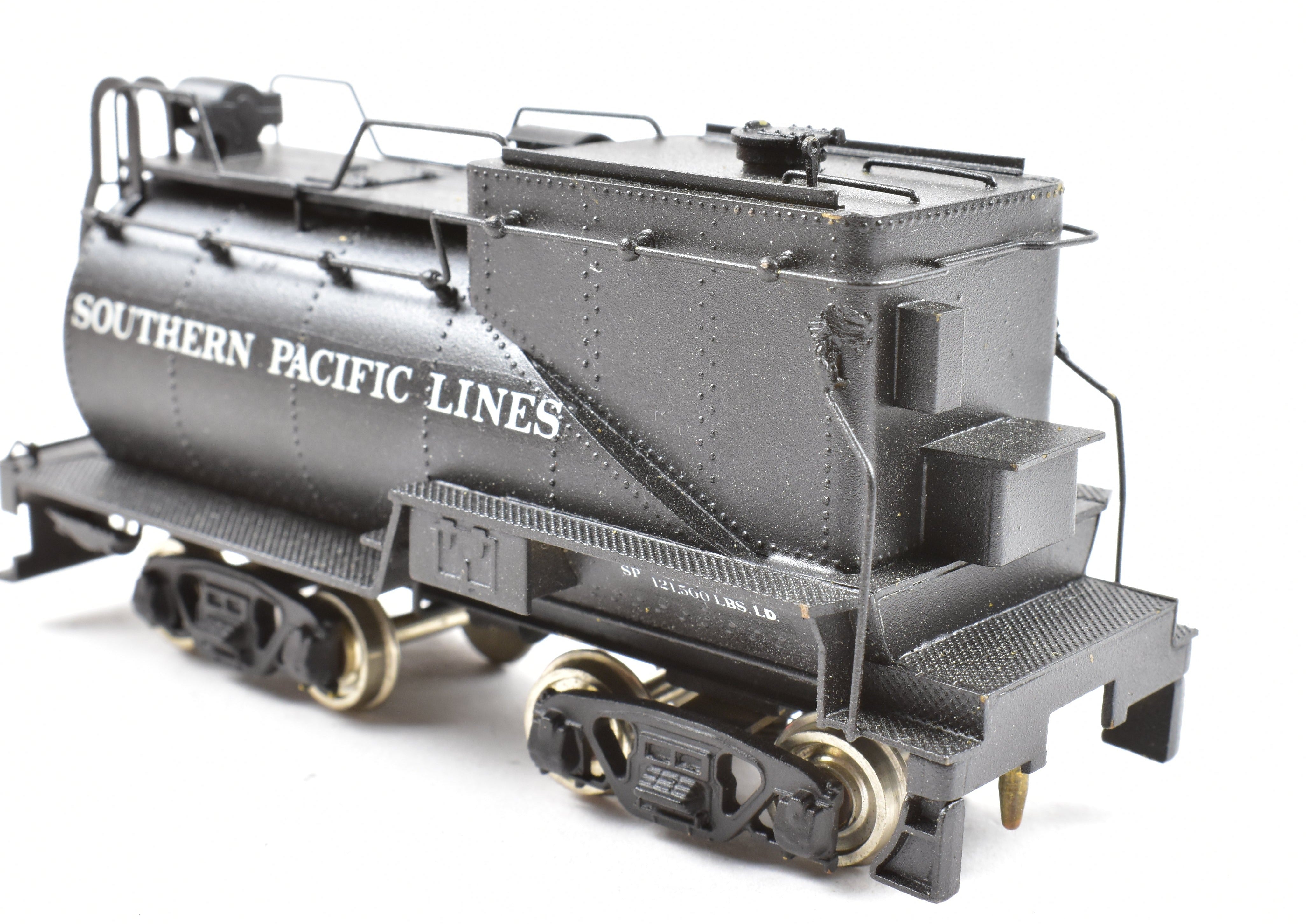 HO Scale Brass Balboa Model of Southern Pacific S - 12 0 - 6 - 0 Switcher with Custom Painted Finish