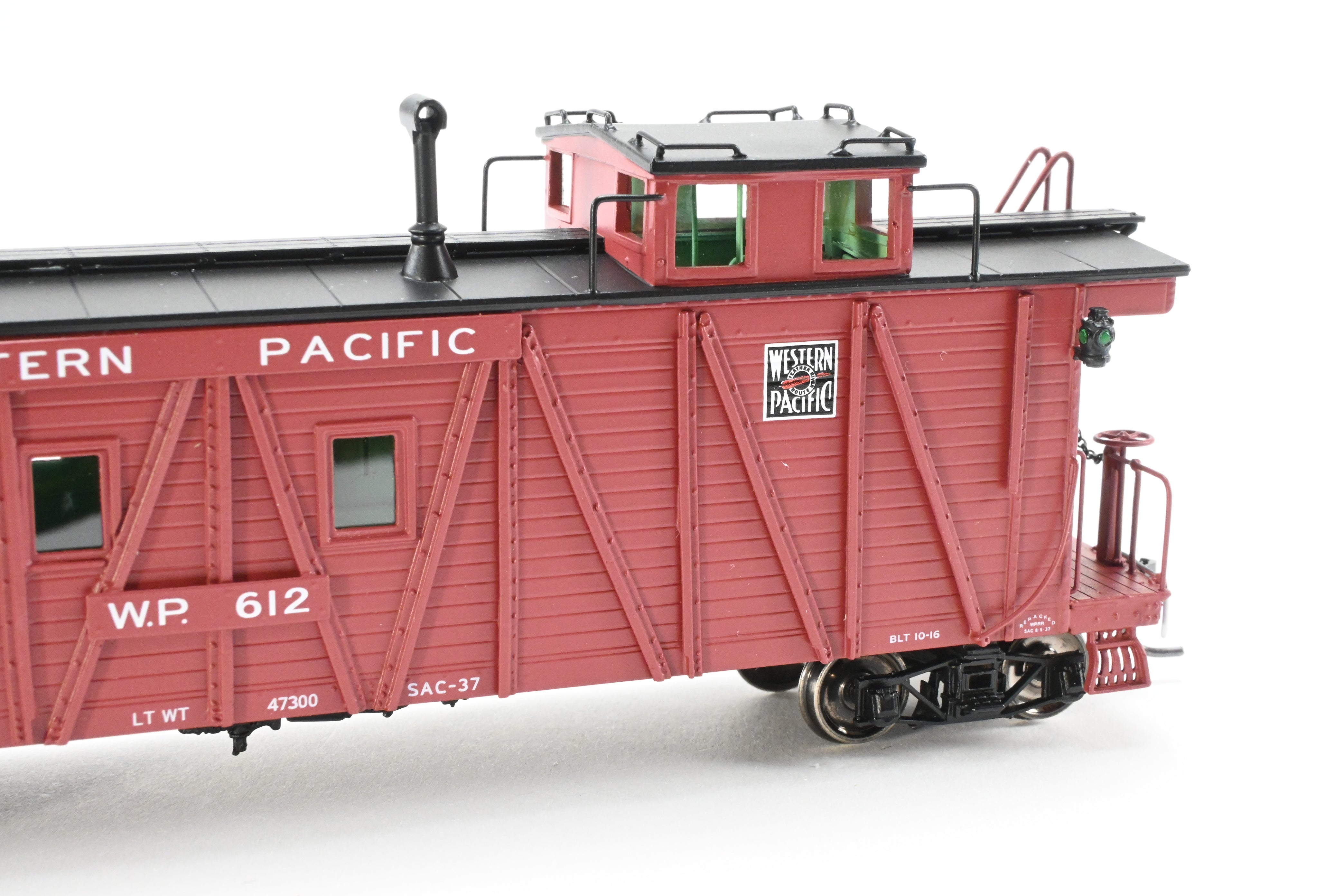 High - Quality HO Scale New Brass North Bank Line (NBL) and Western Pacific (WP) Caboose #612 with Recessed Ends and FP Brown Finish, Ideal for Model Train Enthusiasts