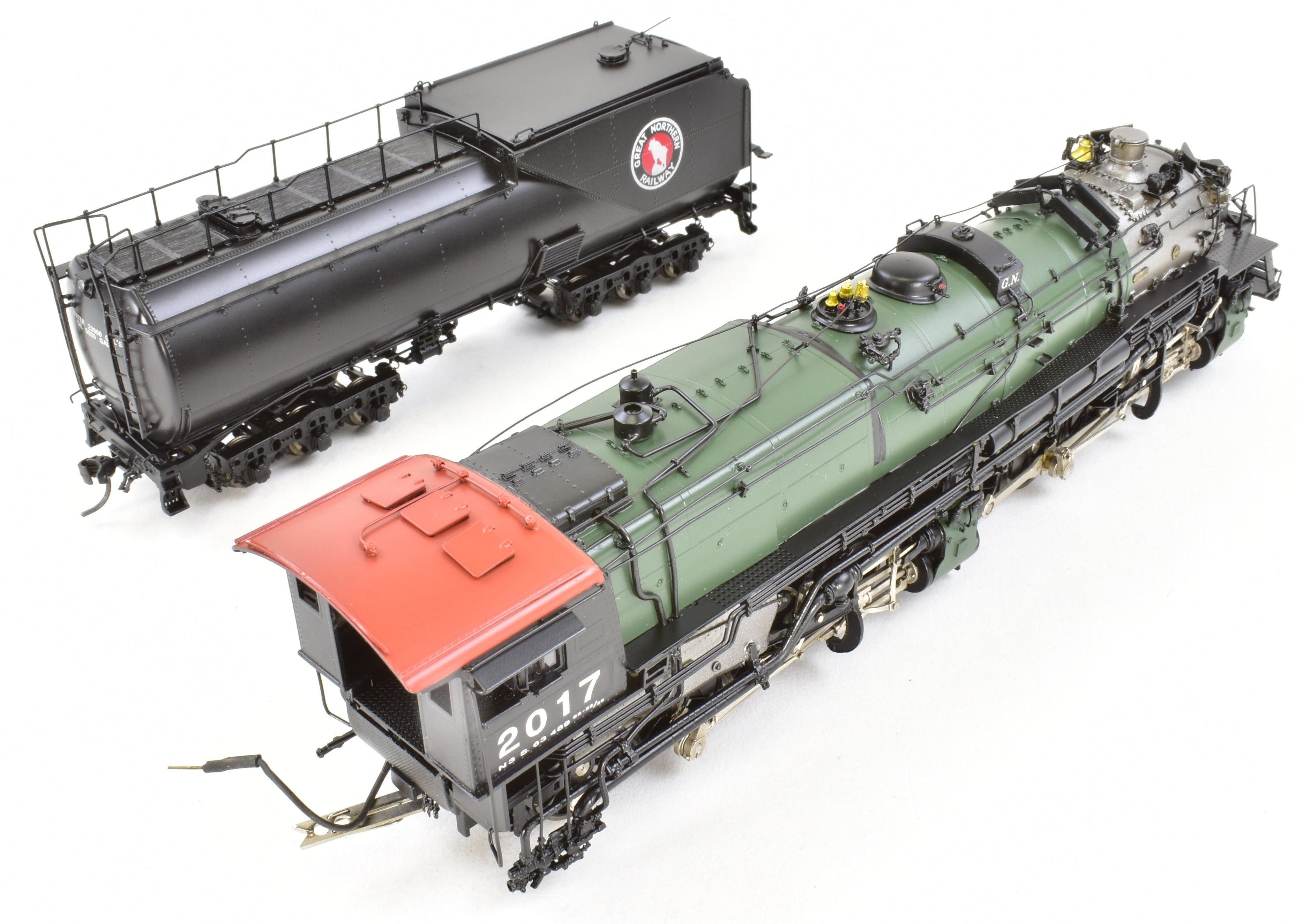 HO Scale Brass Model Train by Precision Scale Co. - Great Northern Class N - 3 2 - 8 - 8 - 0 FP in Glacier Park Scheme