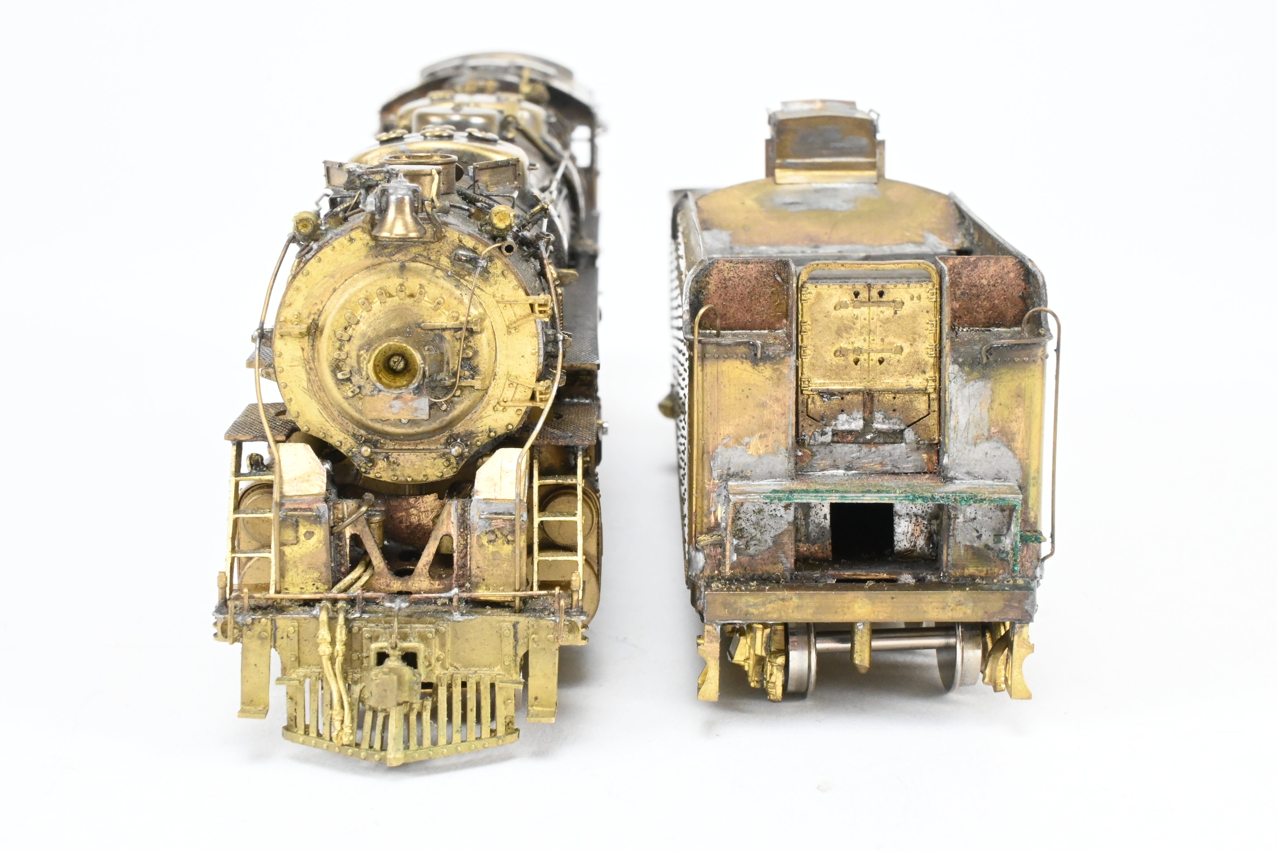 HO Scale Custom-Made Brass Model Train - Missouri Pacific 2100 Series 4-8-4 Locomotive, Specifically Built as No. 2104, a One-of-a-Kind Creation by Joe G. Collias