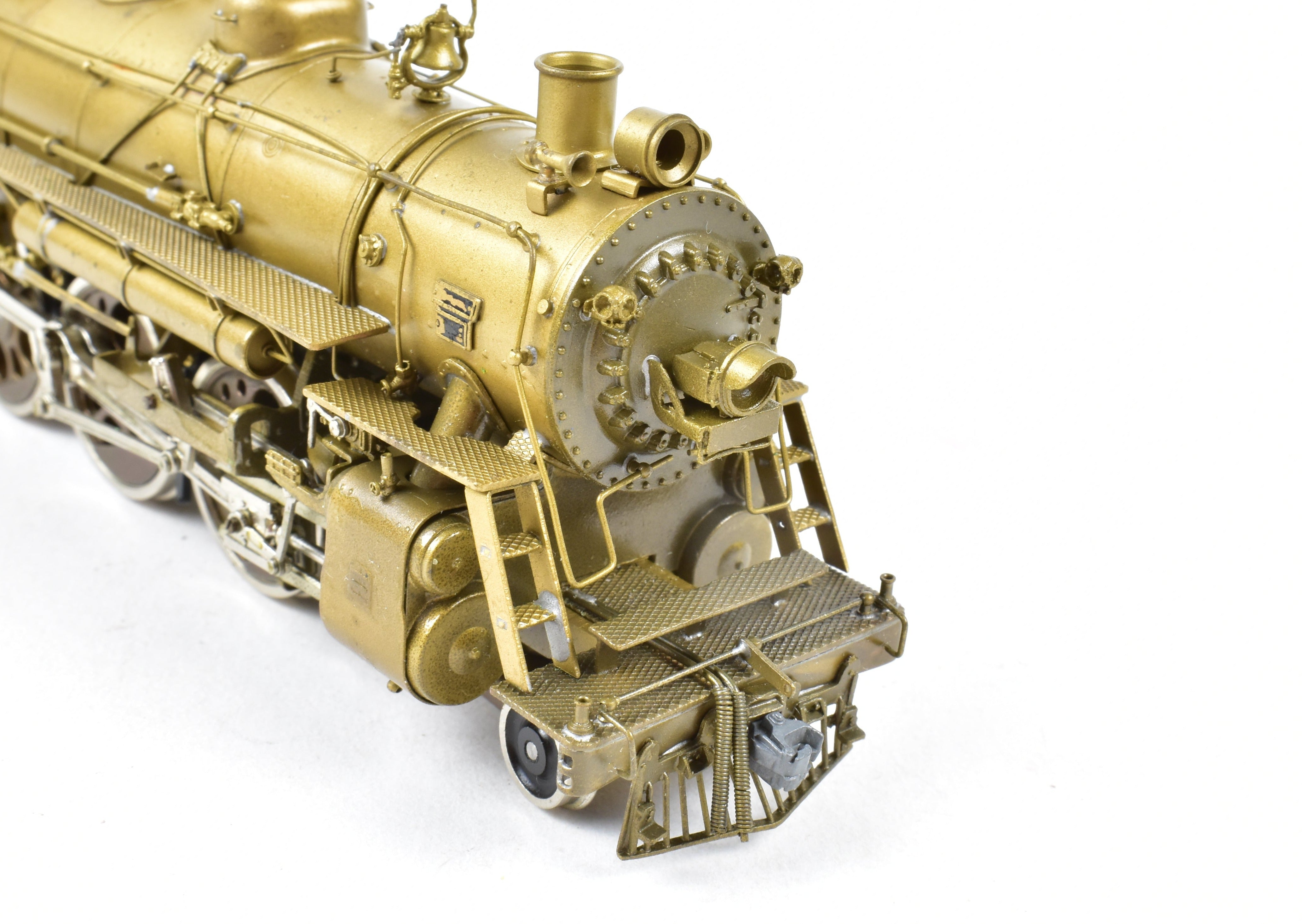 HO Scale Brass Pacific Fast Mail Model - United C&NW - Chicago & North Western E-2 4-6-2 Steam Locomotive