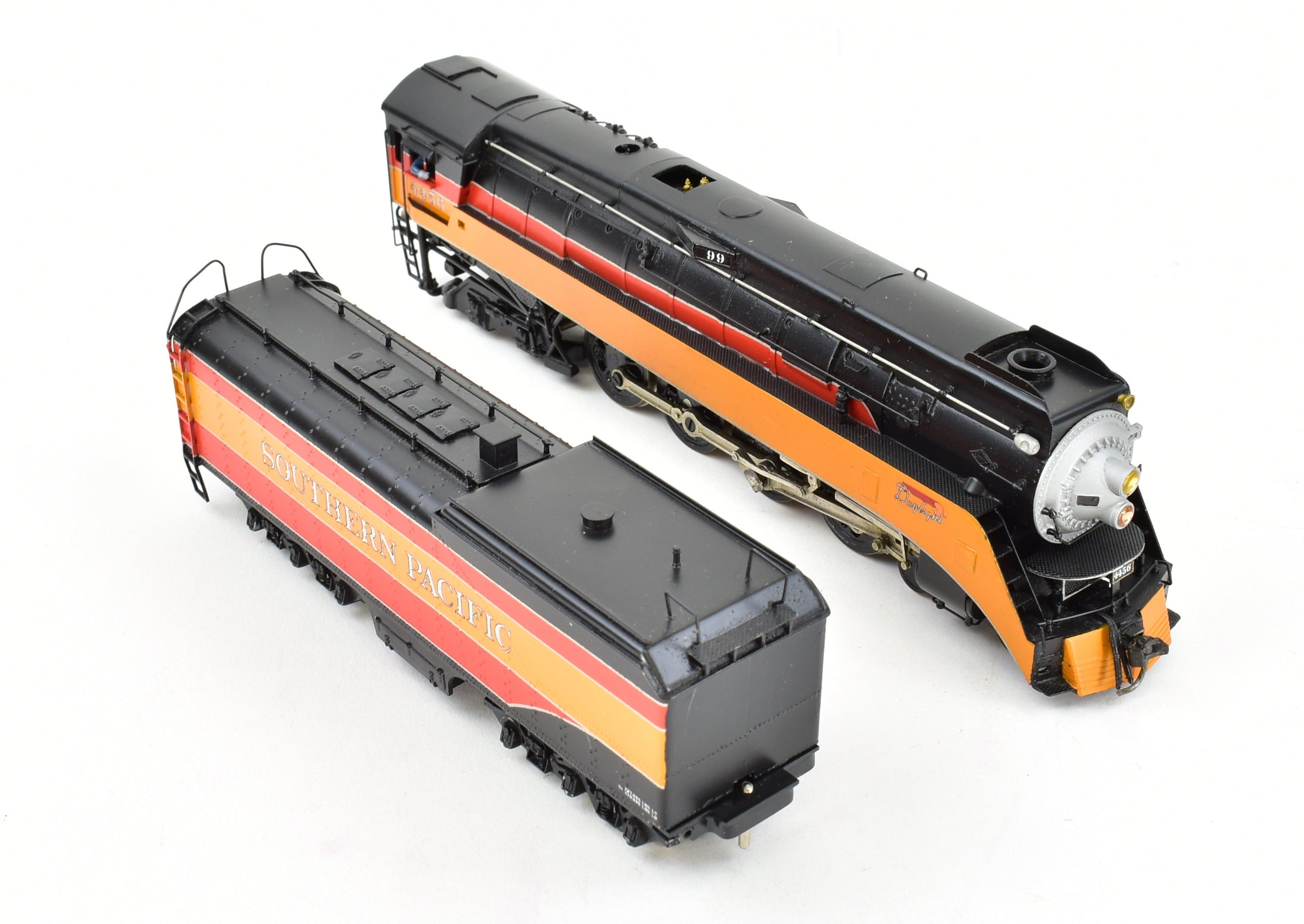 High - Quality HO Scale Brass Pacific Fast Mail (PFM) Model Train - United SP - Southern Pacific Class GS - 4 4 - 8 - 4 with Custom Painting