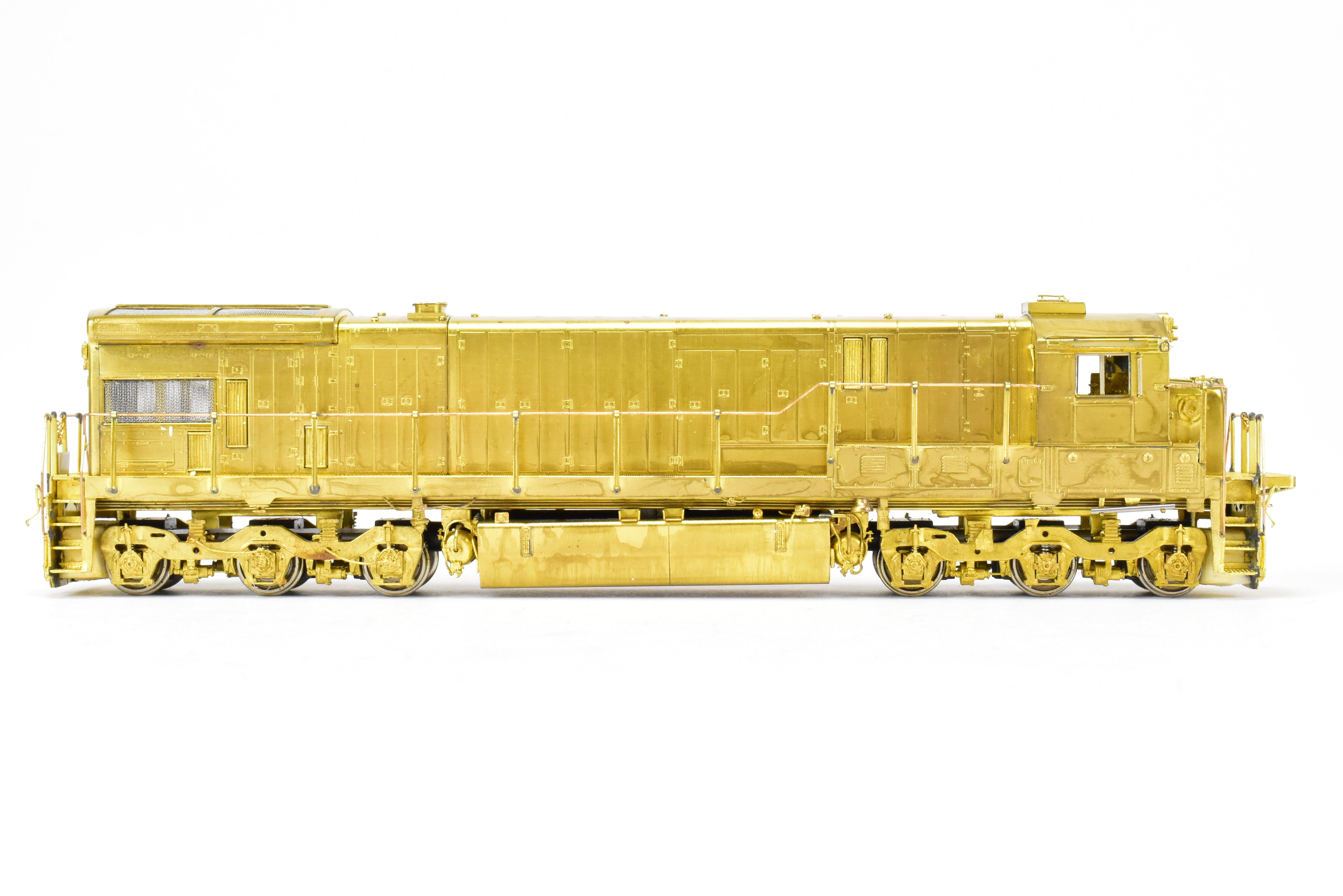 HO Brass OMI GE C30 - 7 2 - Window Locomotive with Anti - Climber (BN or ATSF)
