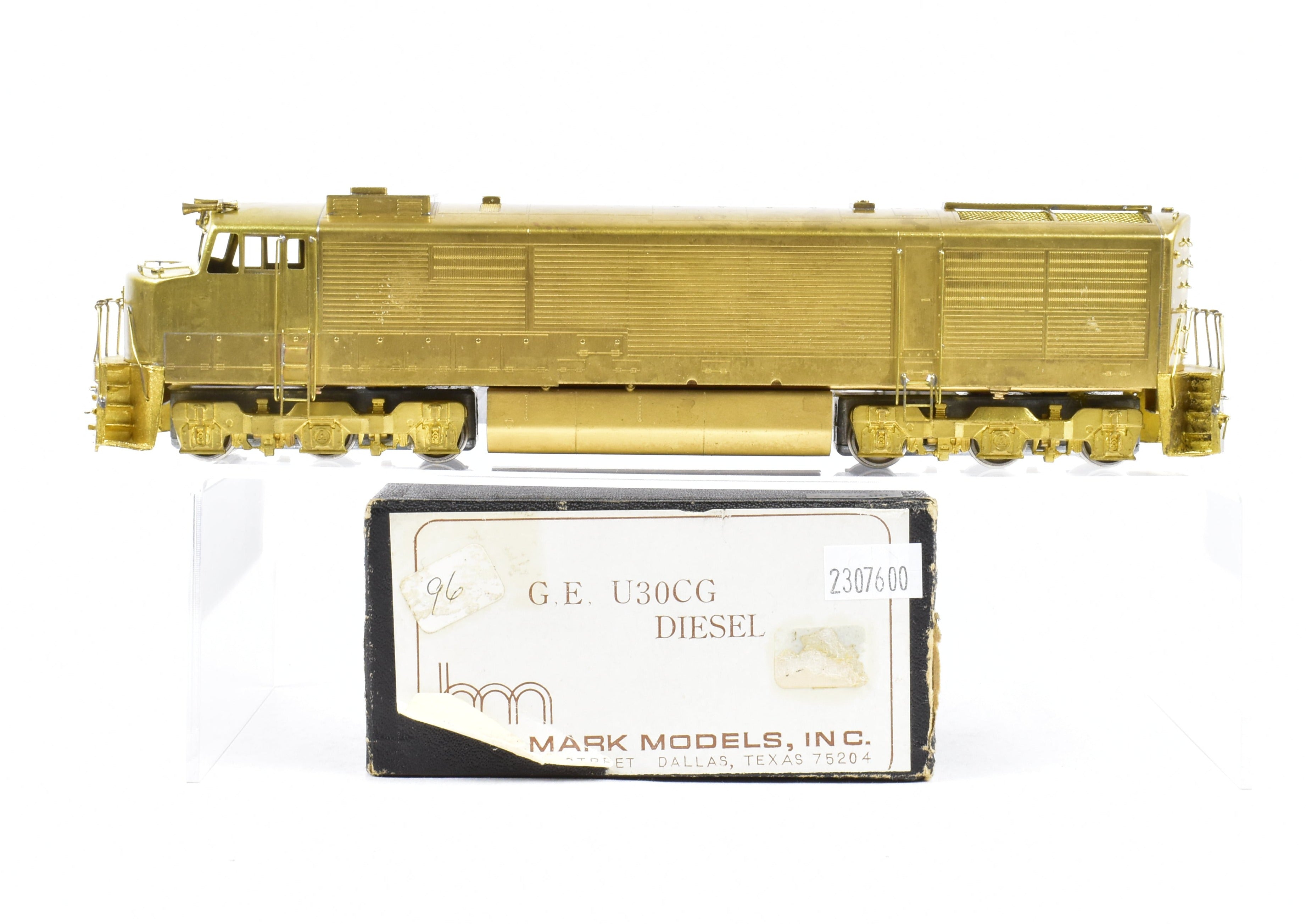 HO Scale Brass Hallmark Models ATSF - Santa Fe GE U30CG Cowl-Style Passenger Diesel Locomotive Model with New NWSL Gears