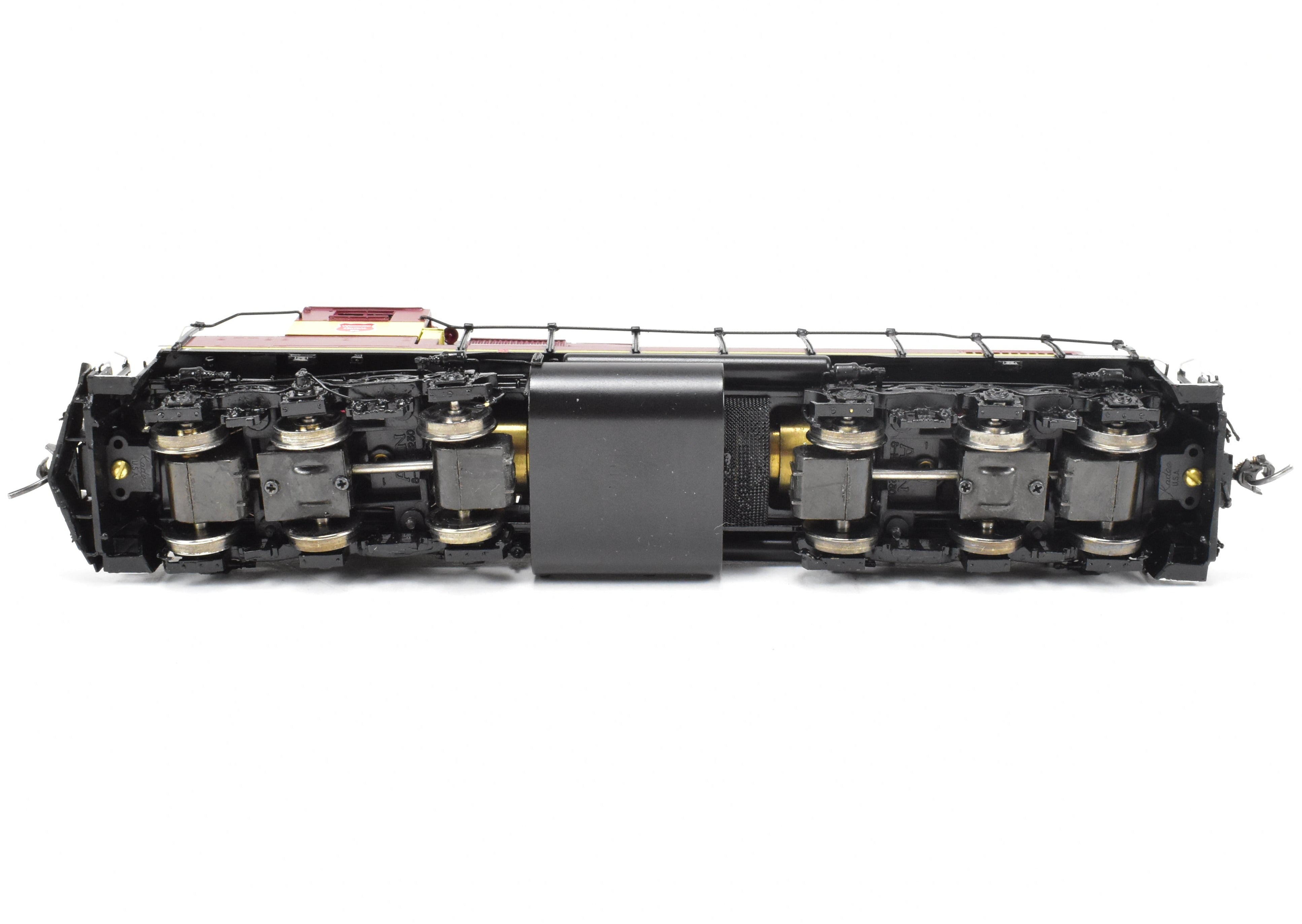 HO Scale Brass Diesel Locomotive - Overland Models, Inc. WC - Wisconsin Central EMD SDL39 Factory Painted Model No. 586