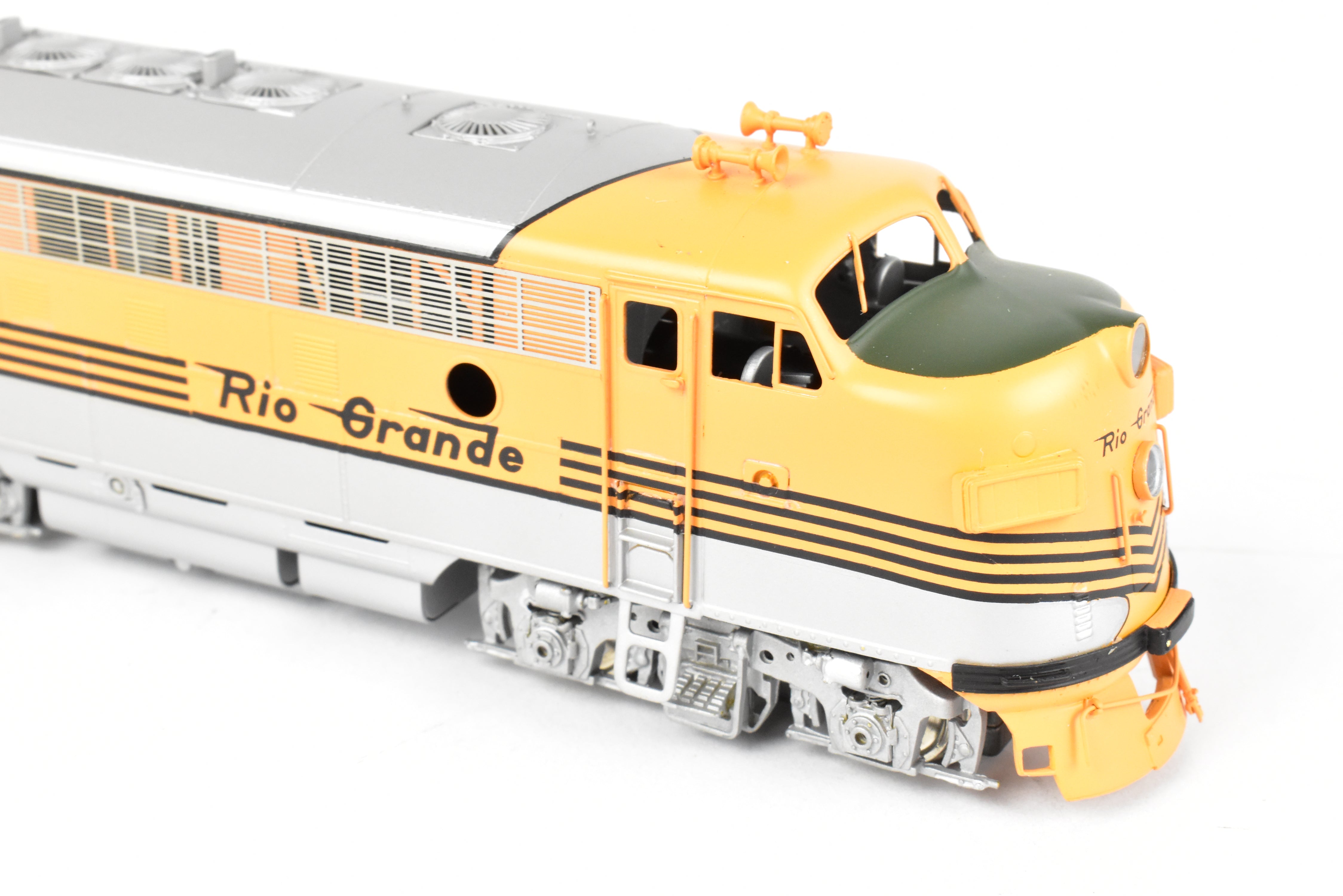 HO Brass Oriental Limited D&RGW EMD F7 A/B/B/A Set, 1500 HP, 5-Stripe Paint