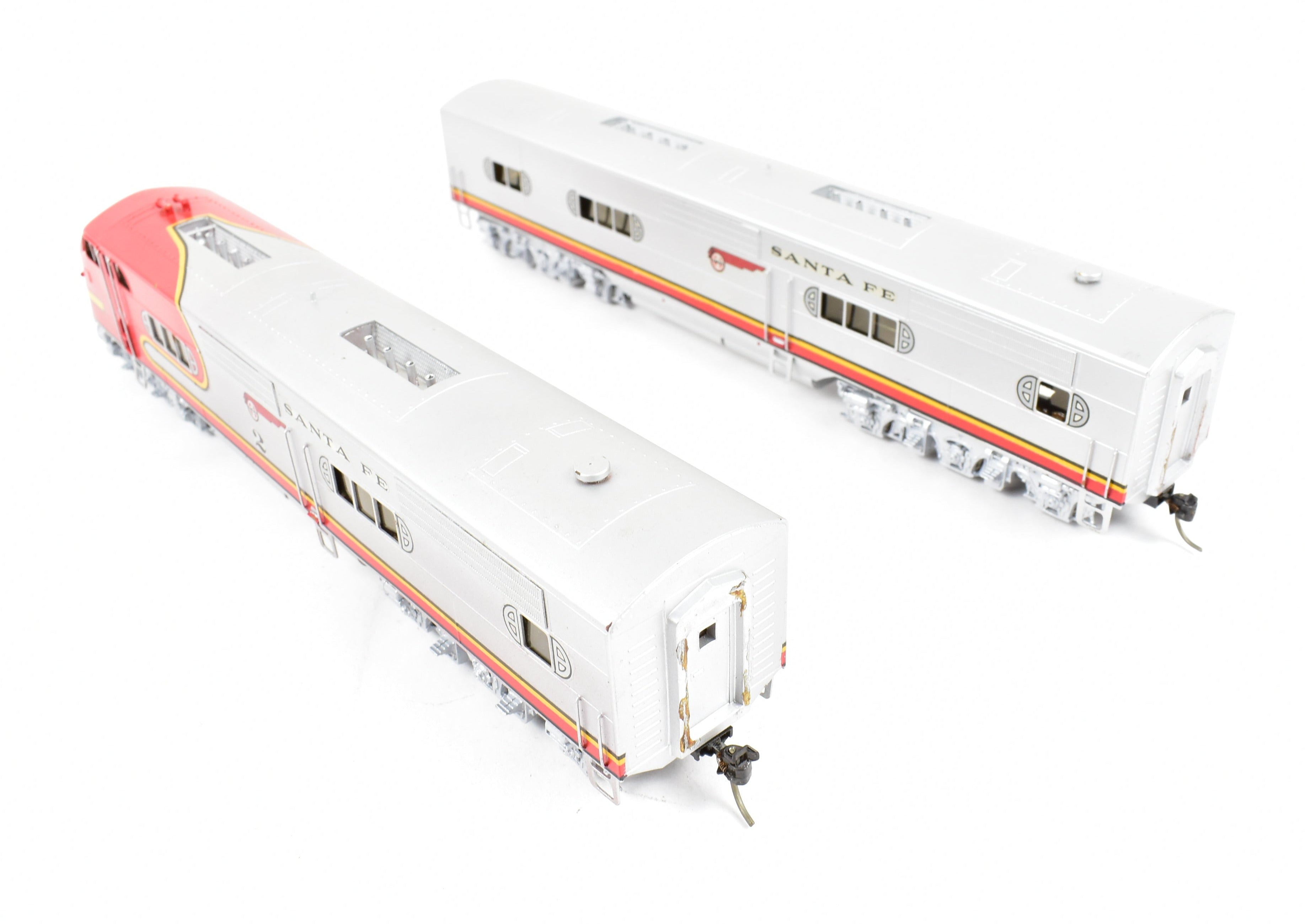 HO Scale Brass Hallmark Model Train Sets - ATSF Santa Fe EMC E - 1 A/B Powered Set with Upgraded Drives and Custom Painting