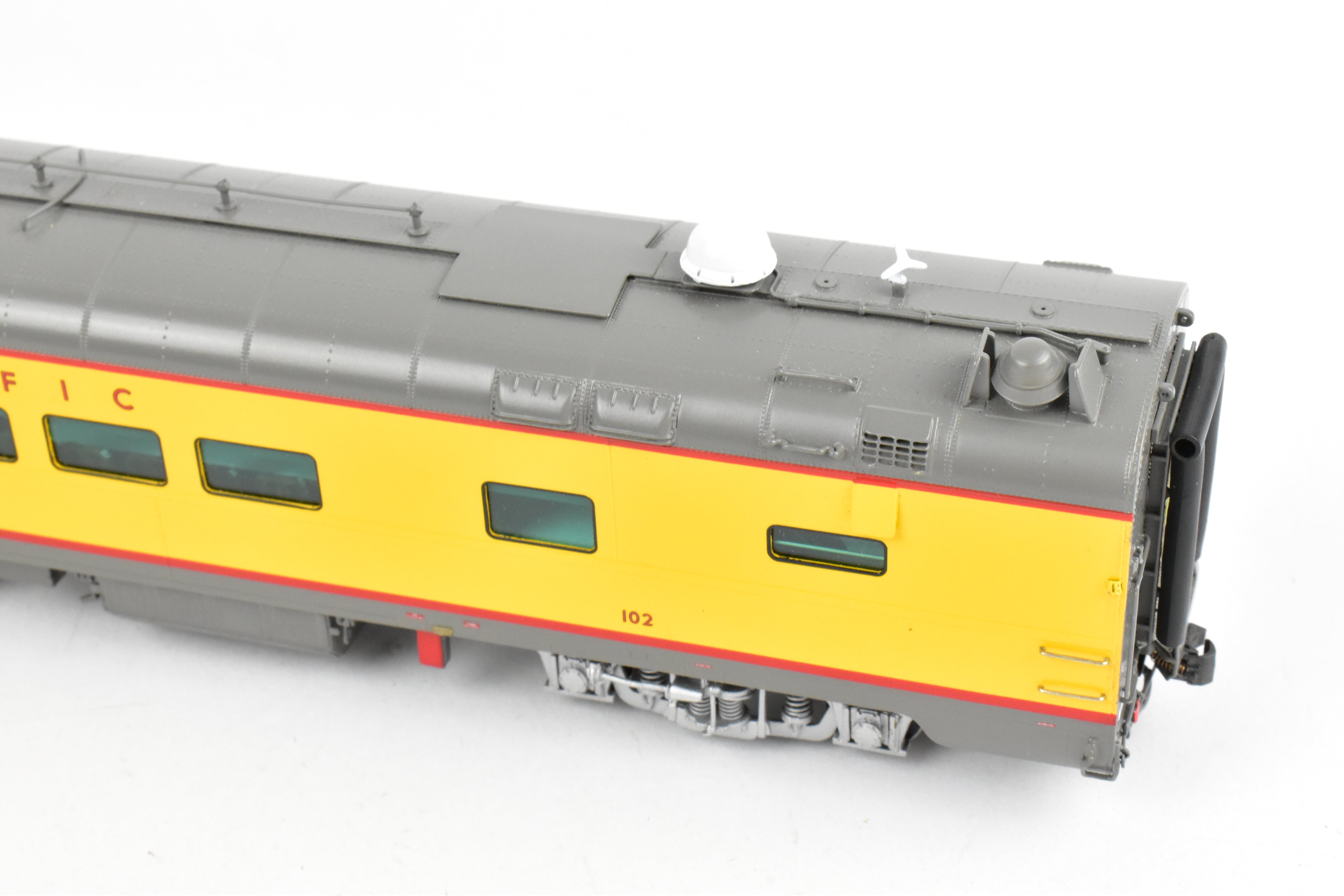 HO Brass OMI - Overland Models Union Pacific St Louis Business Car FP 102 w/Lights