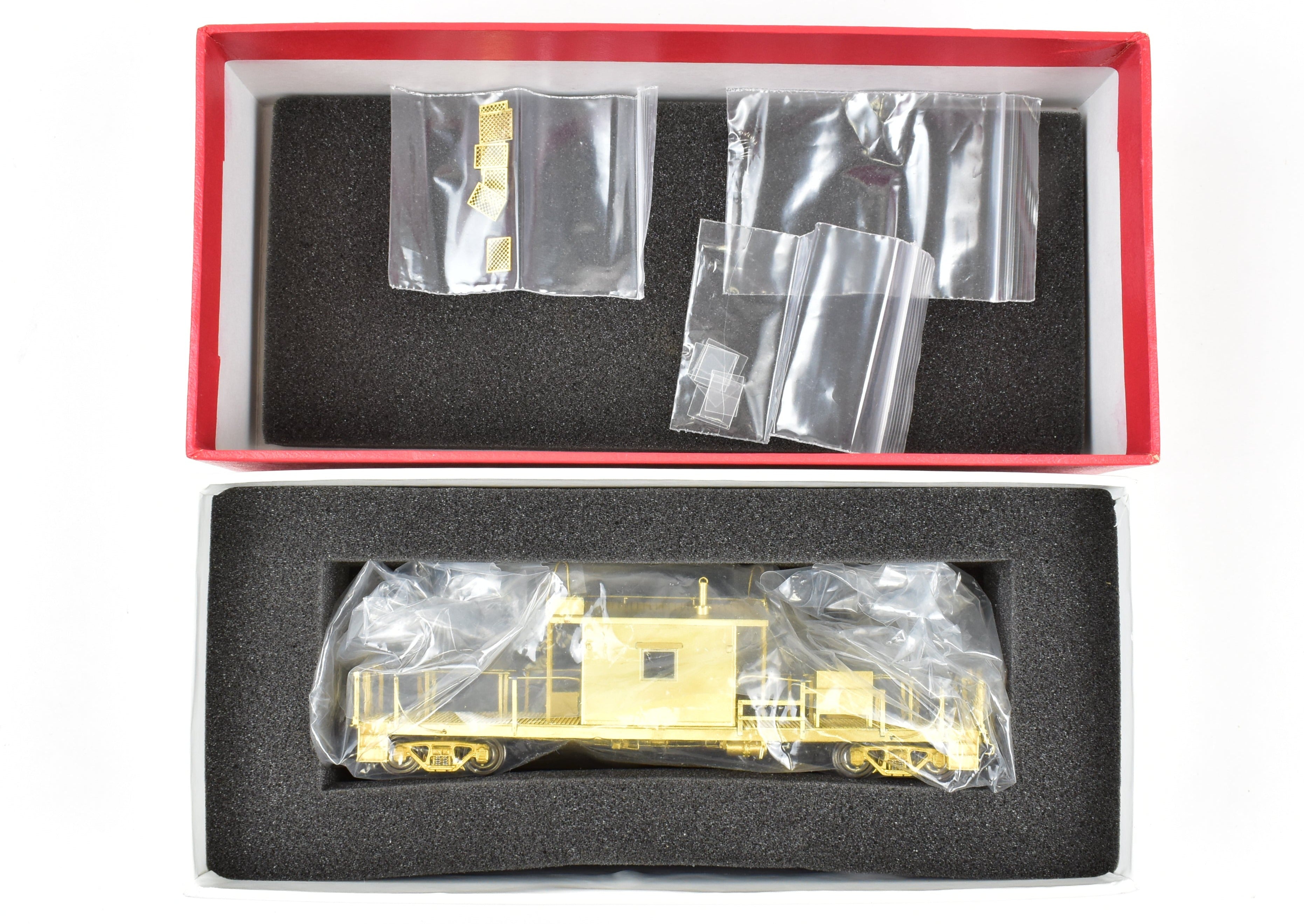 HO Scale Brass Crown Custom Imports ICG - Illinois Central Gulf Transfer Caboose Model No. 199081