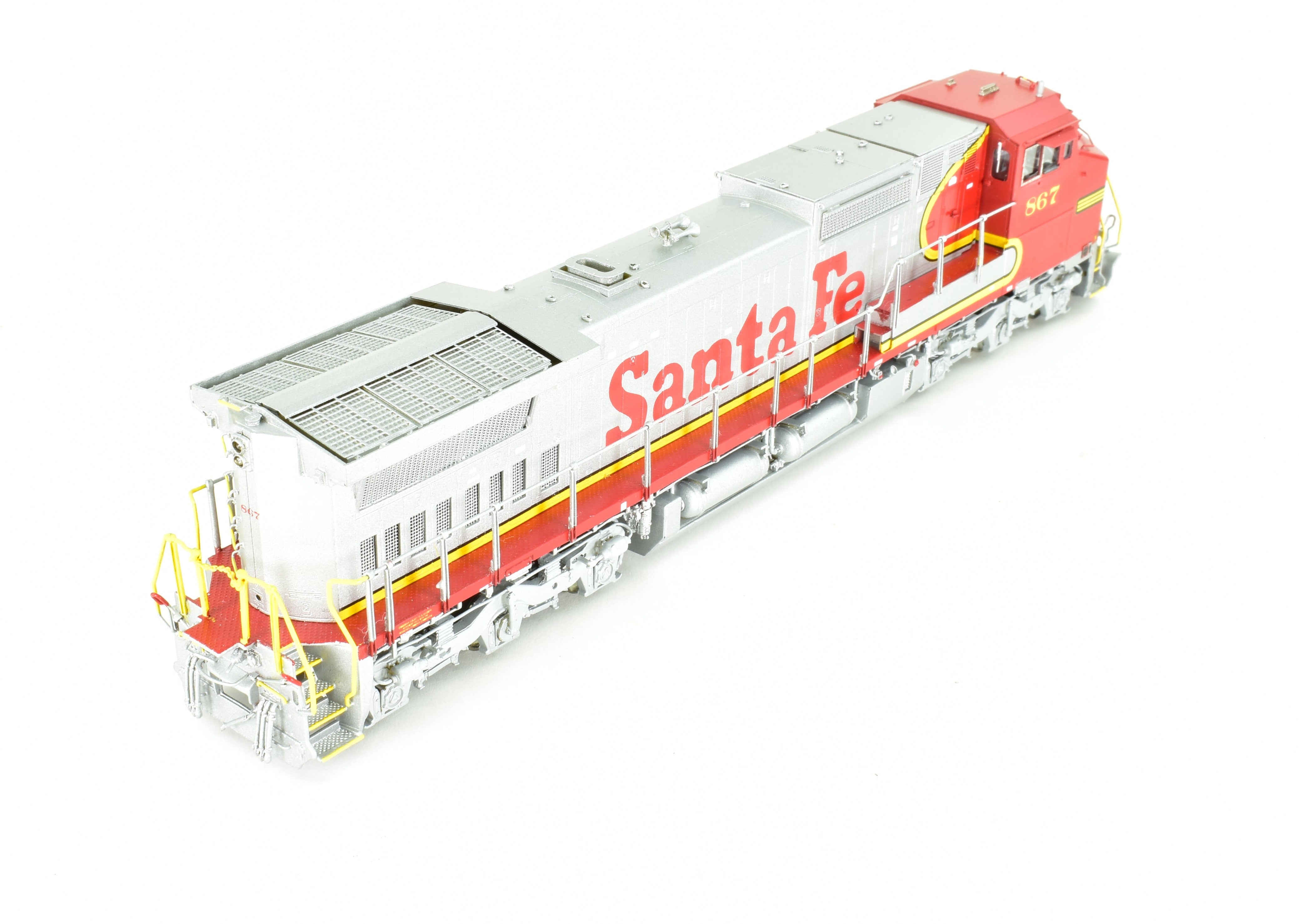 HO Scale Brass Model Train - Overland Models, Inc. ATSF - Santa Fe EMD Dash 8 - 40CW Freight Locomotive, FP No. 867