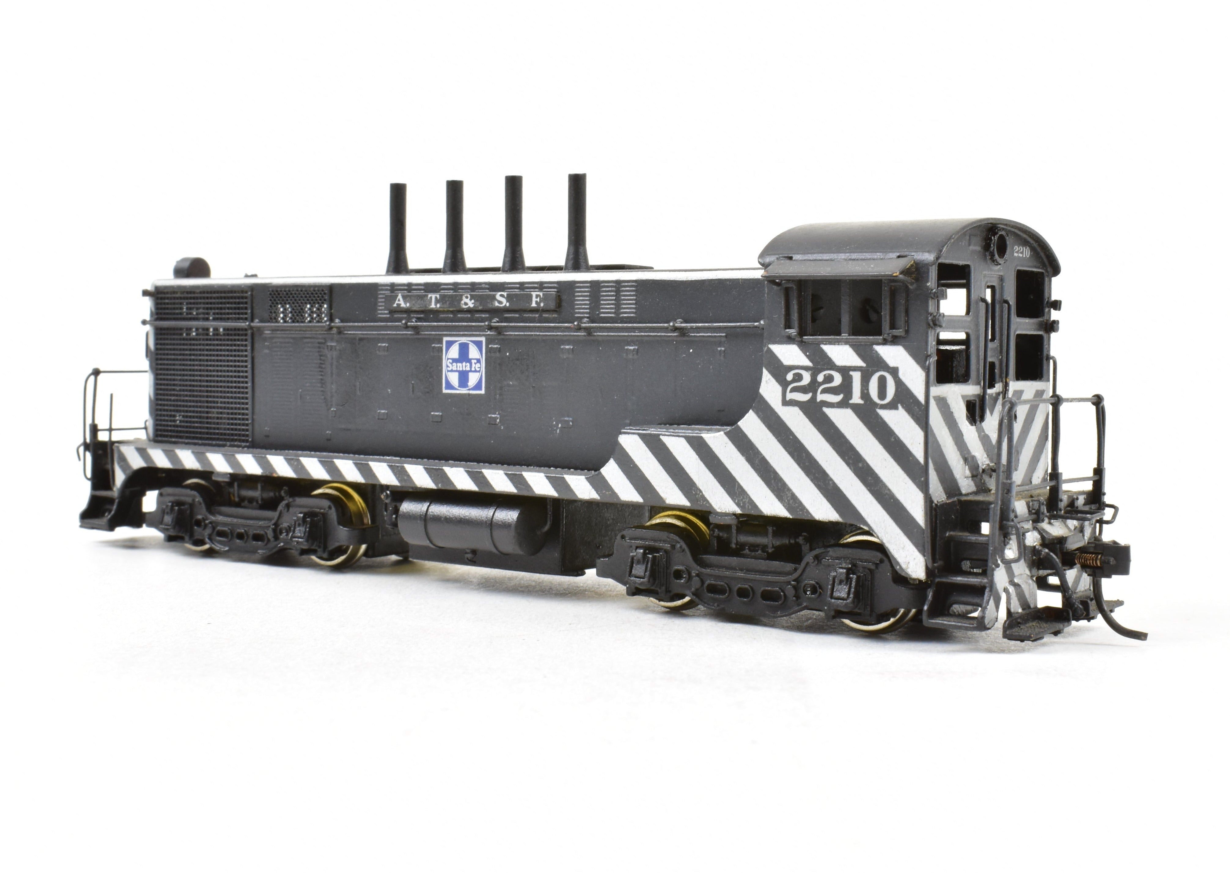 HO Scale Brass Hallmark Models ATSF - Santa Fe Baldwin VO - 1000 Diesel Switcher Model of the 1939 Version with Custom Painting