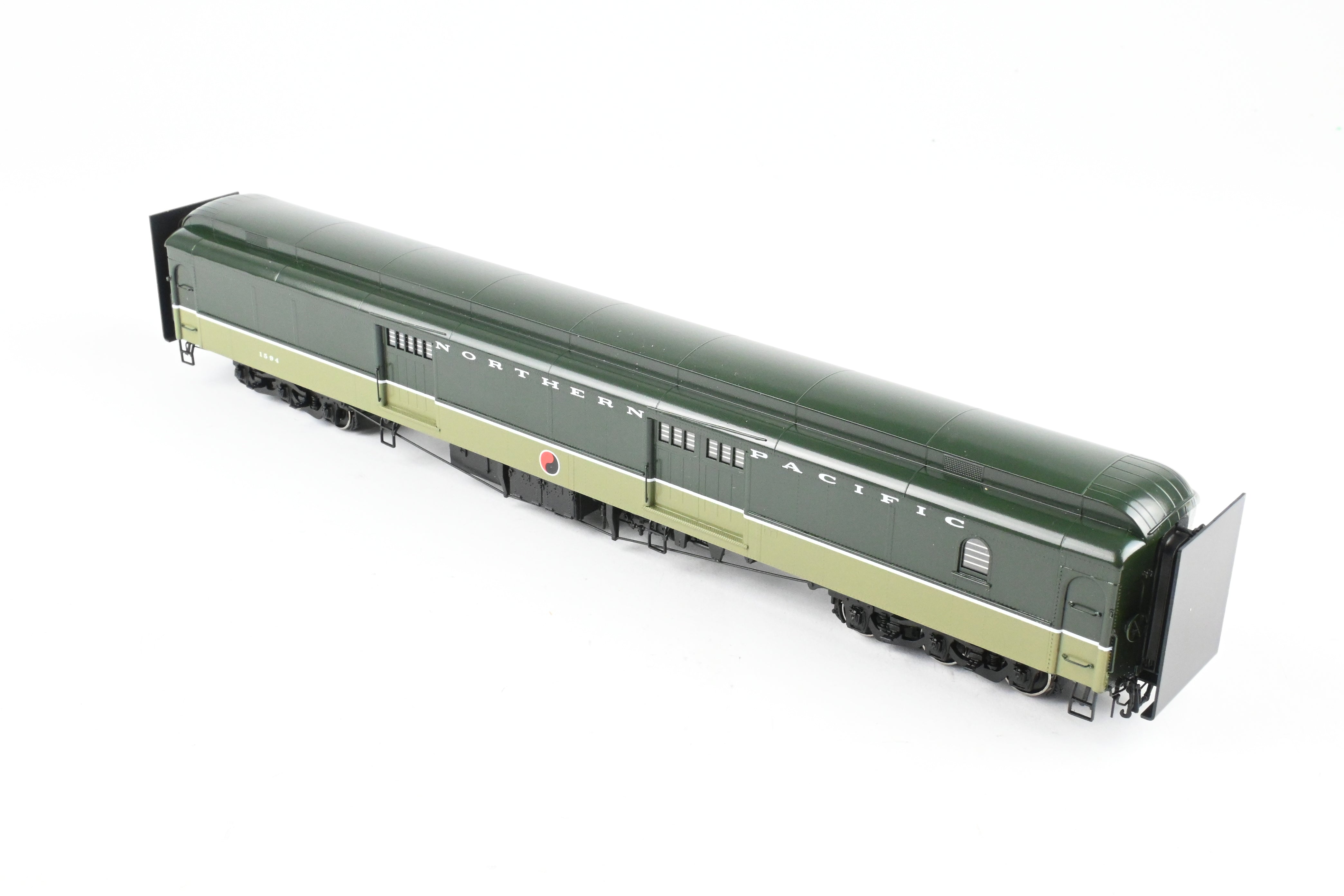 HO Brass W&R Enterprises Northern Pacific Truss Rod Baggage Car No. 1594 Factory Painted