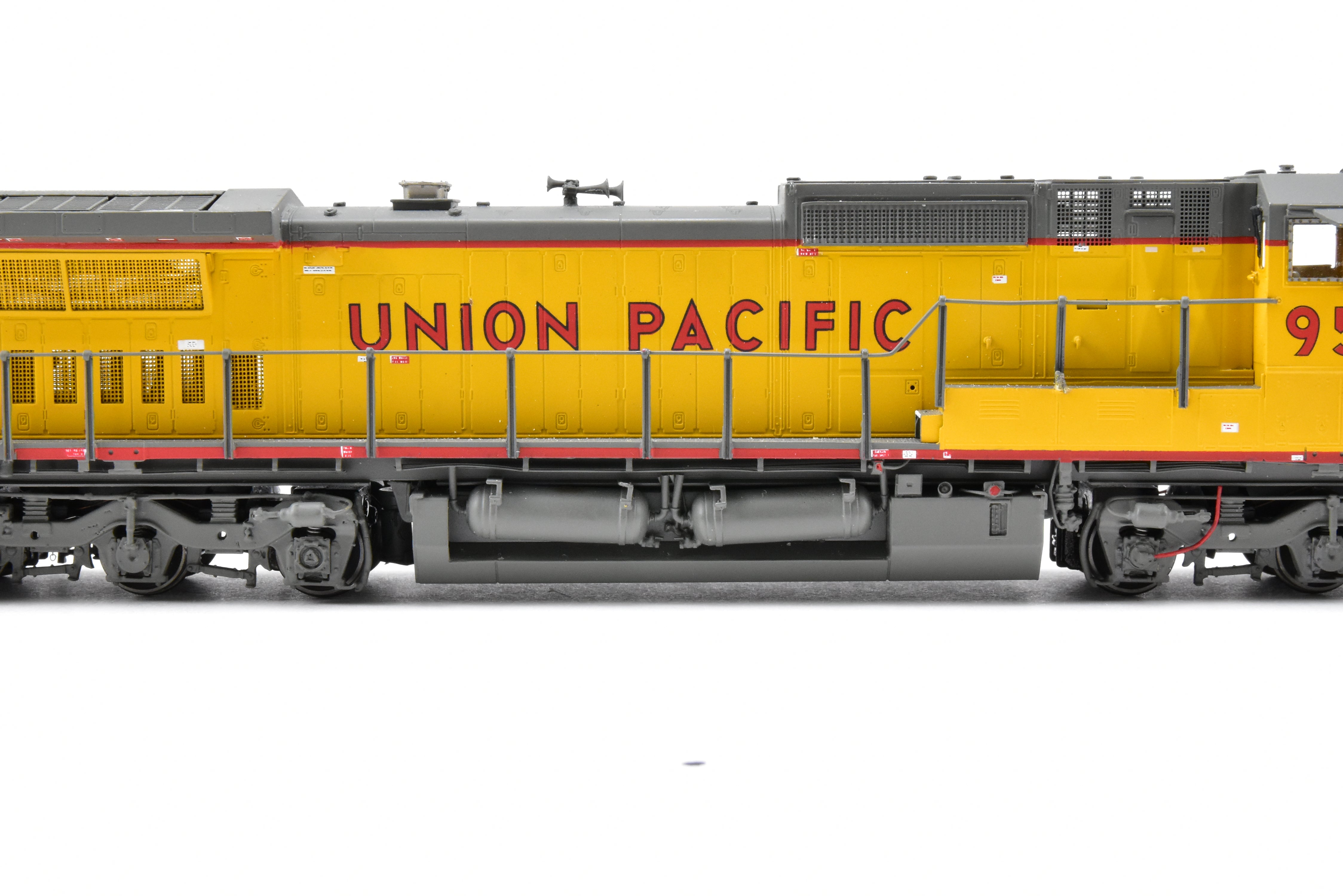 HO Brass OMI Union Pacific GE C41-8W FP #9540 with Lights