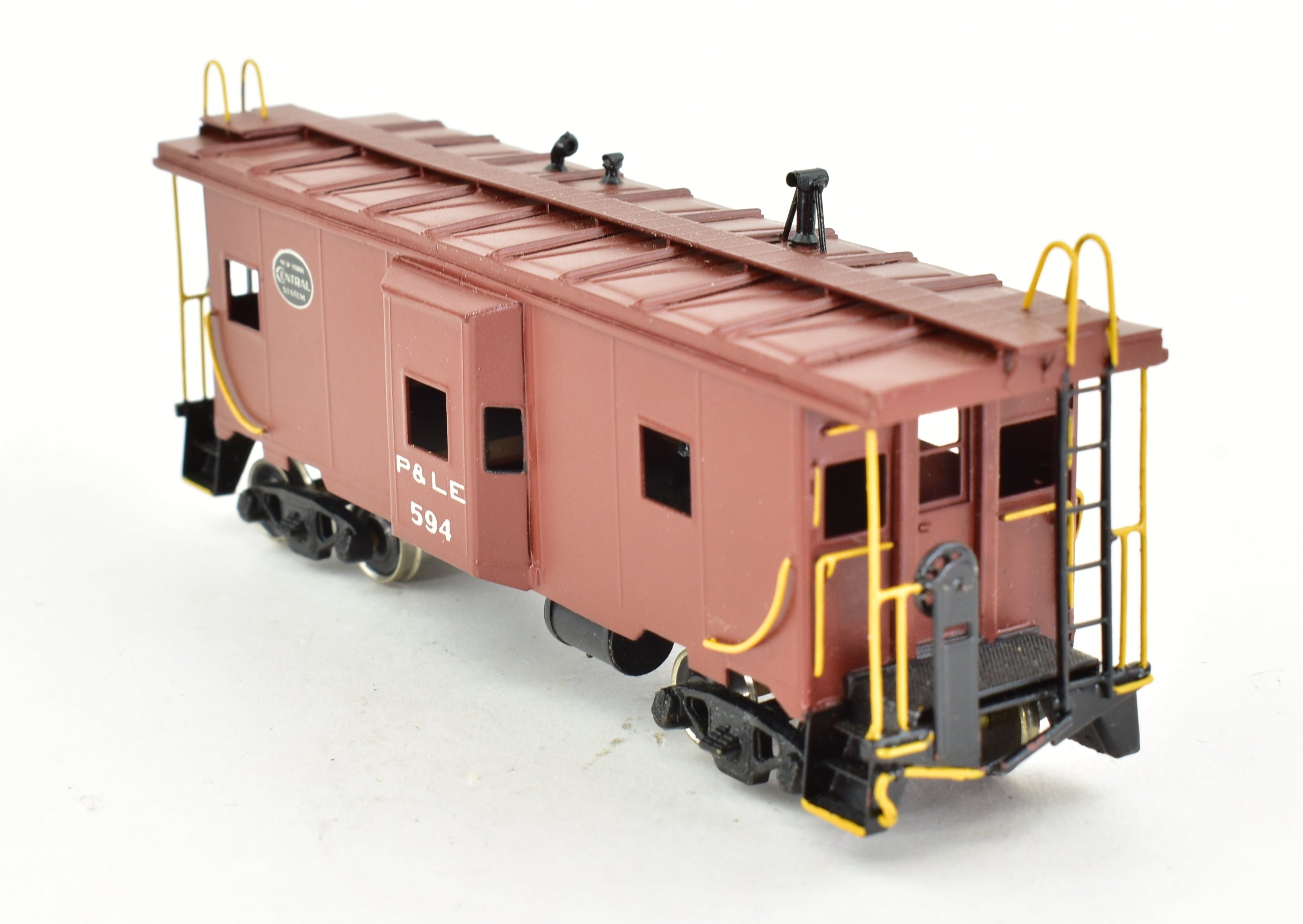 HO Scale Brass Alco Models Pittsburgh & Lake Erie (P&LE) Bay Window Cabin Car Caboose Model for Collectors and Train Enthusiasts