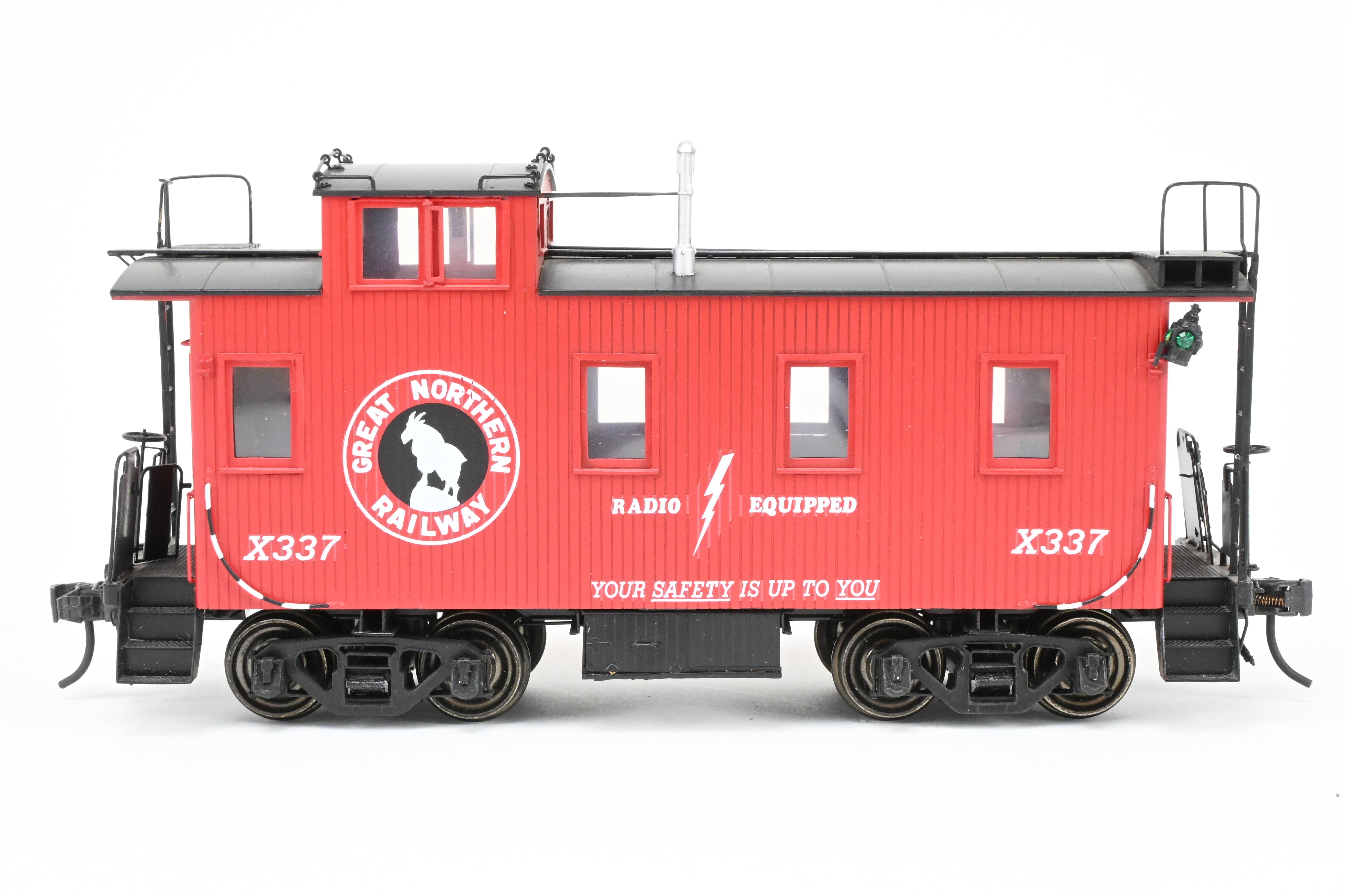 Collectible Great Northern Wood Caboose FP #X337 Collectors Edition Model by Beaver Creek Model Co. in Brass