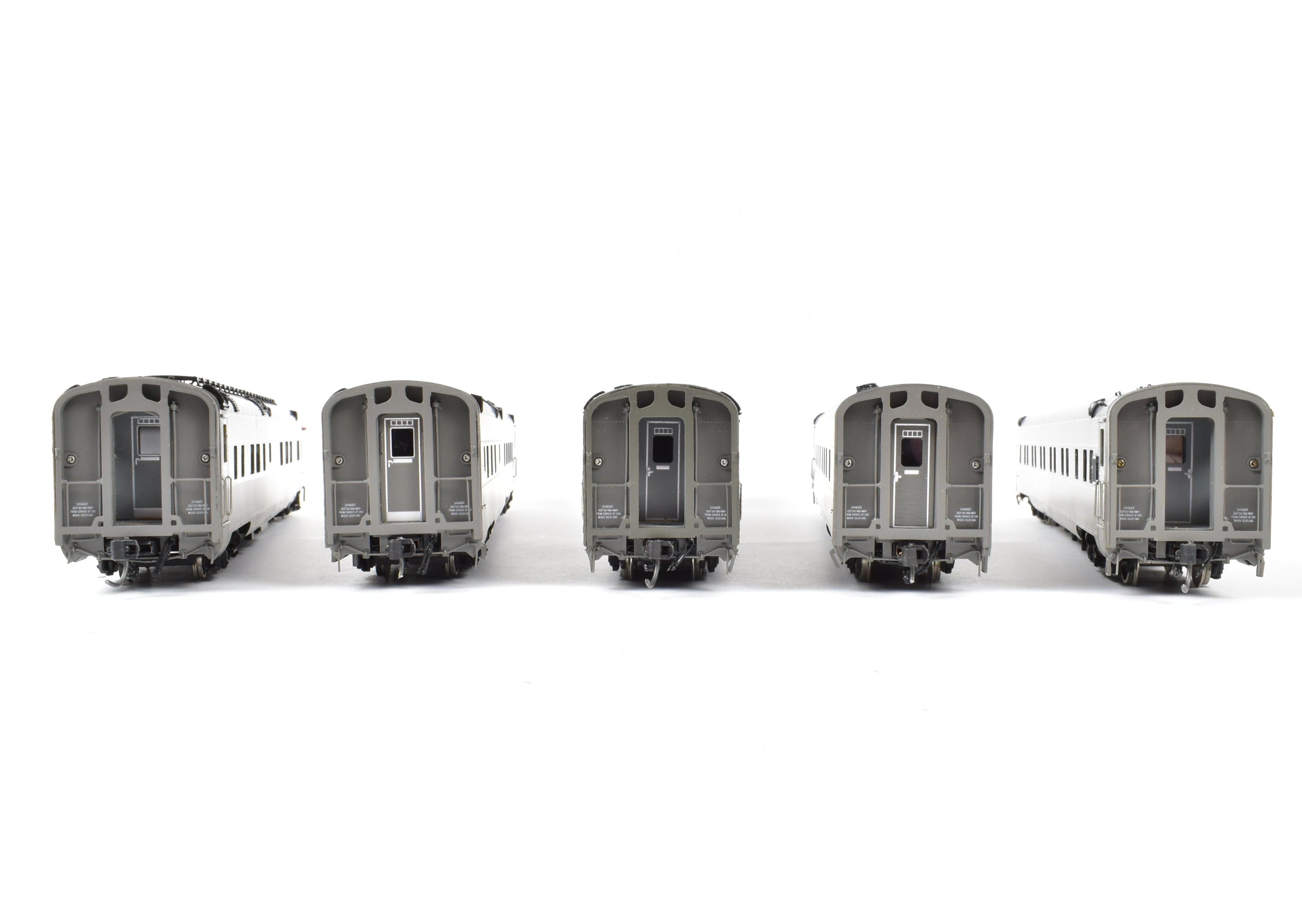 HO Scale Brass Passenger Car Set - Challenger Imports NYC - New York Central 1940 20th Century Limited 10-Car Passenger Train Collection
