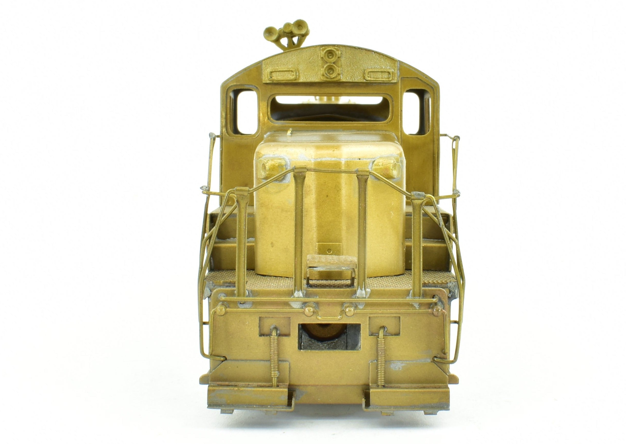 HO Scale Brass Model Trains by HO Brass Trains Inc. - Chicago & Illinois Midland Railway EMD RS - 1325 Diesel Switcher Model Train