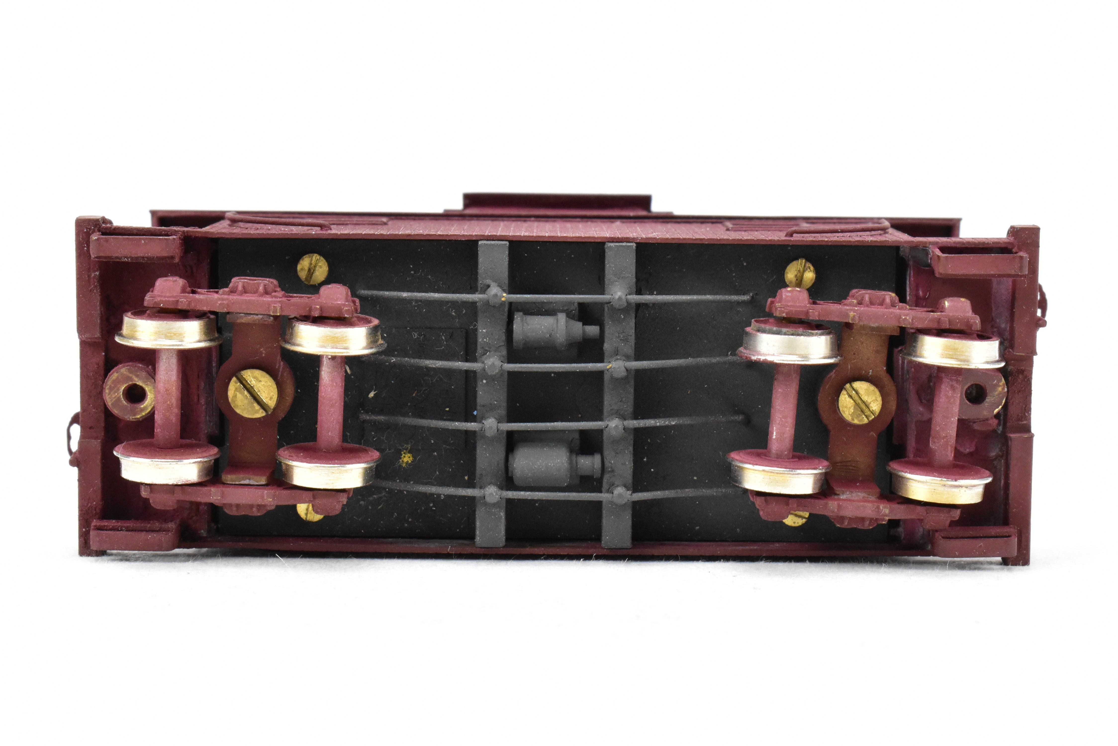 HOn3 Brass PFM - Denver & Rio Grande Western Unlettered Short Caboose in Red, No Box