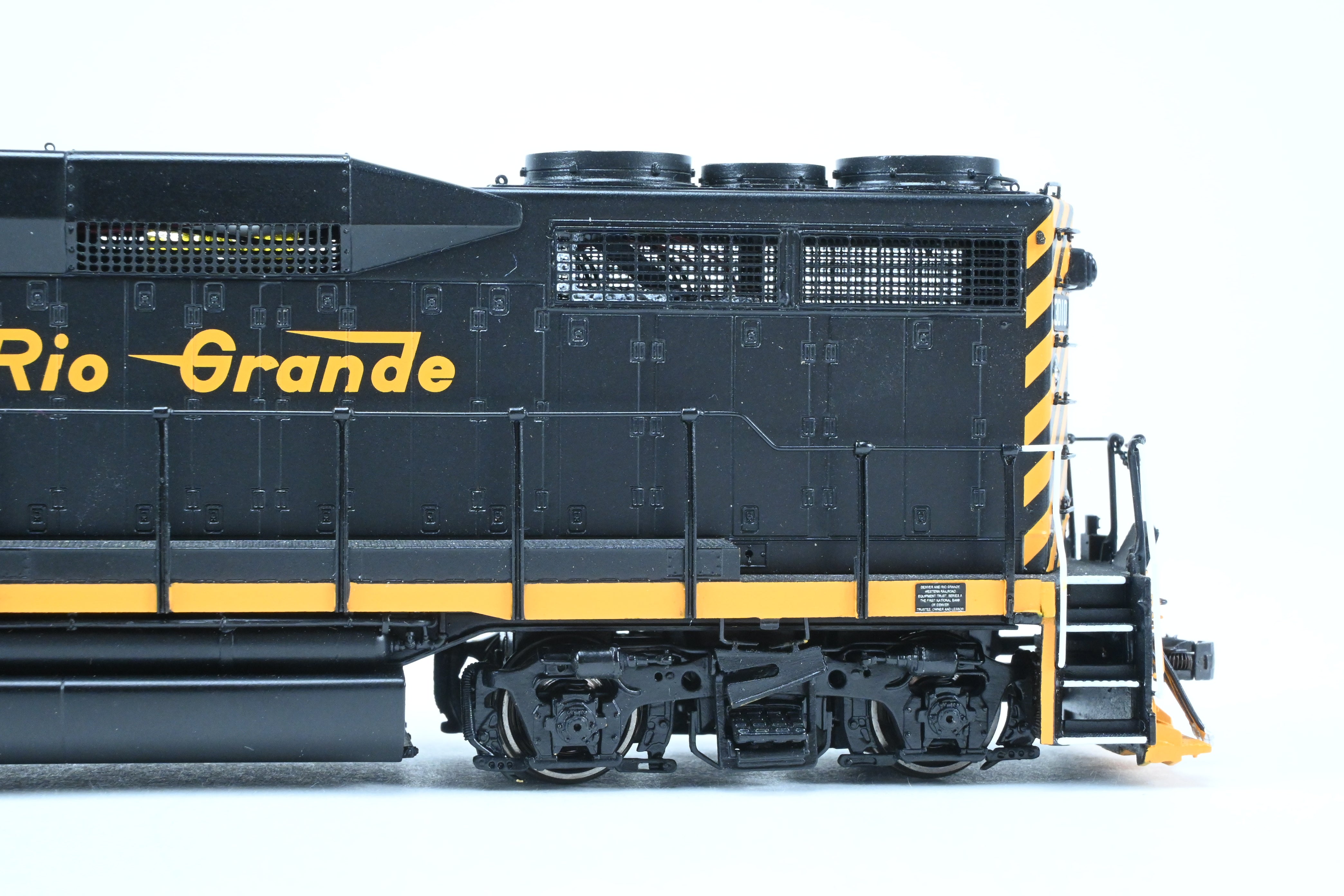 HO Scale Brass Locomotive Model - Overland Models, Inc. D&RGW - Denver And Rio Grande Western EMD GP30 FP in Striking Black/Orange Color Scheme #3010 Equipped with SoundTraxx DCC & Sound System