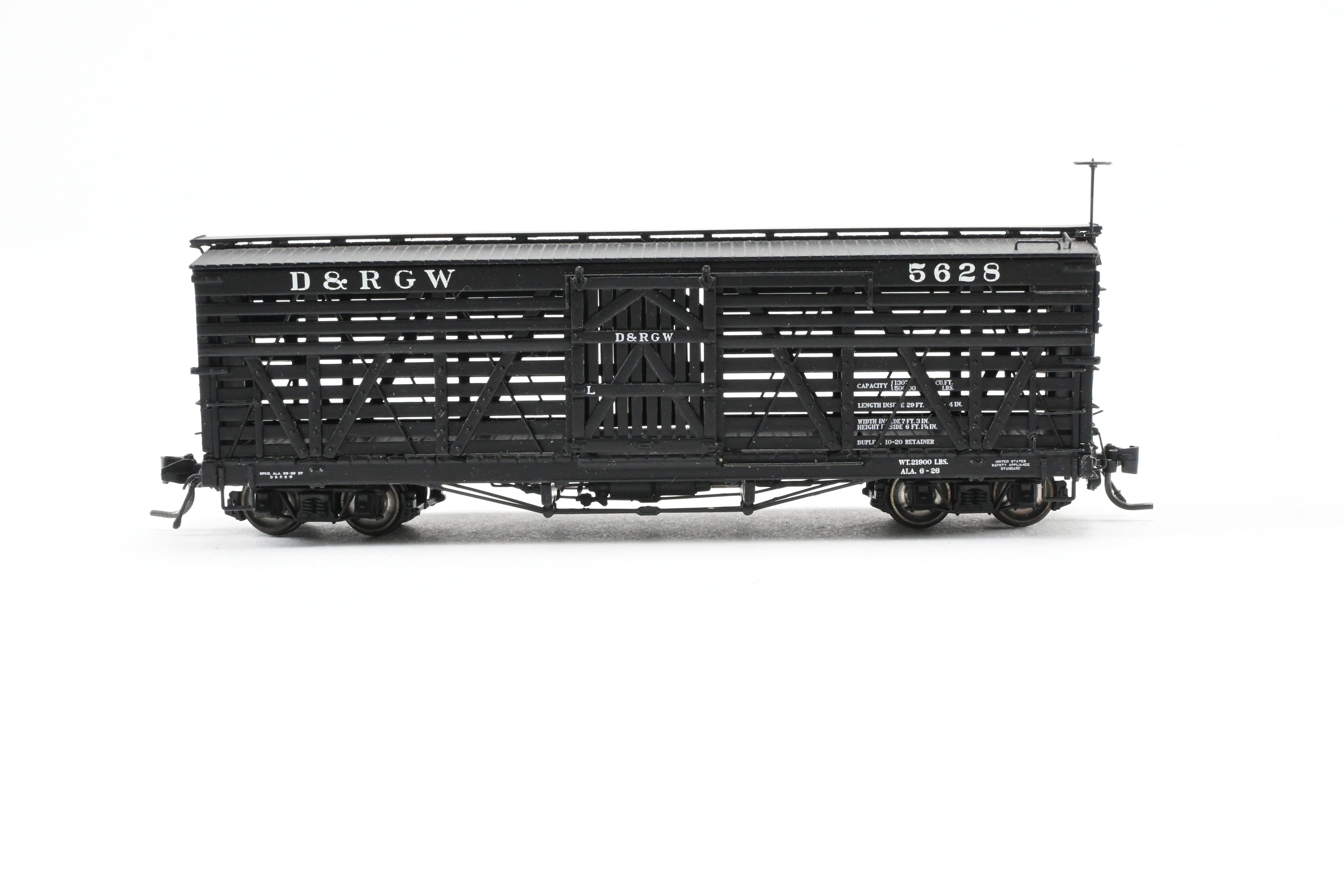 HOn3 Blackstone D&RGW - Denver & Rio Grande Western 30' Black Stock Car No. 5628