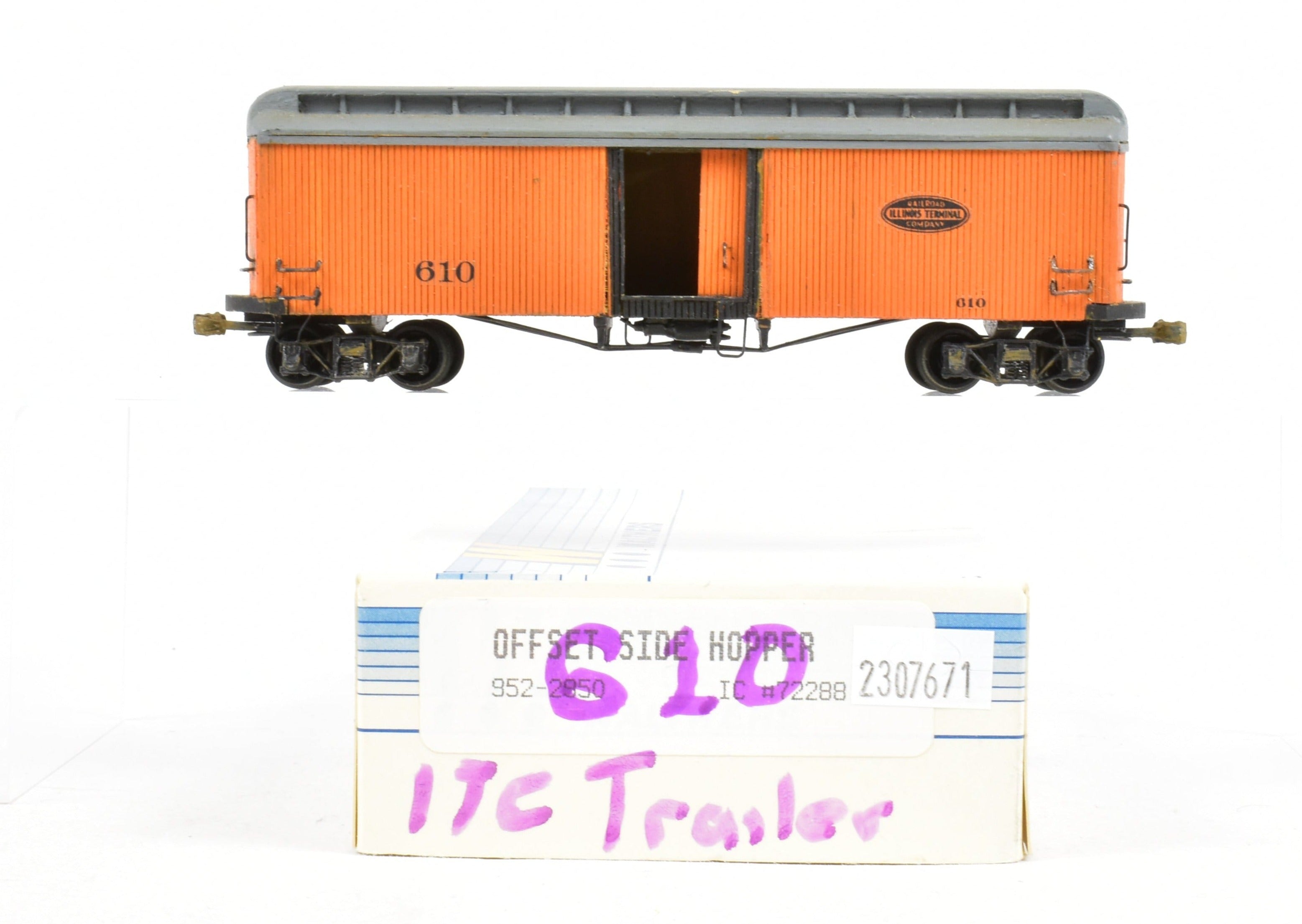 La Belle Woodworking Illinois Terminal Freight/Baggage Trailer #610, Well-Built & Painted