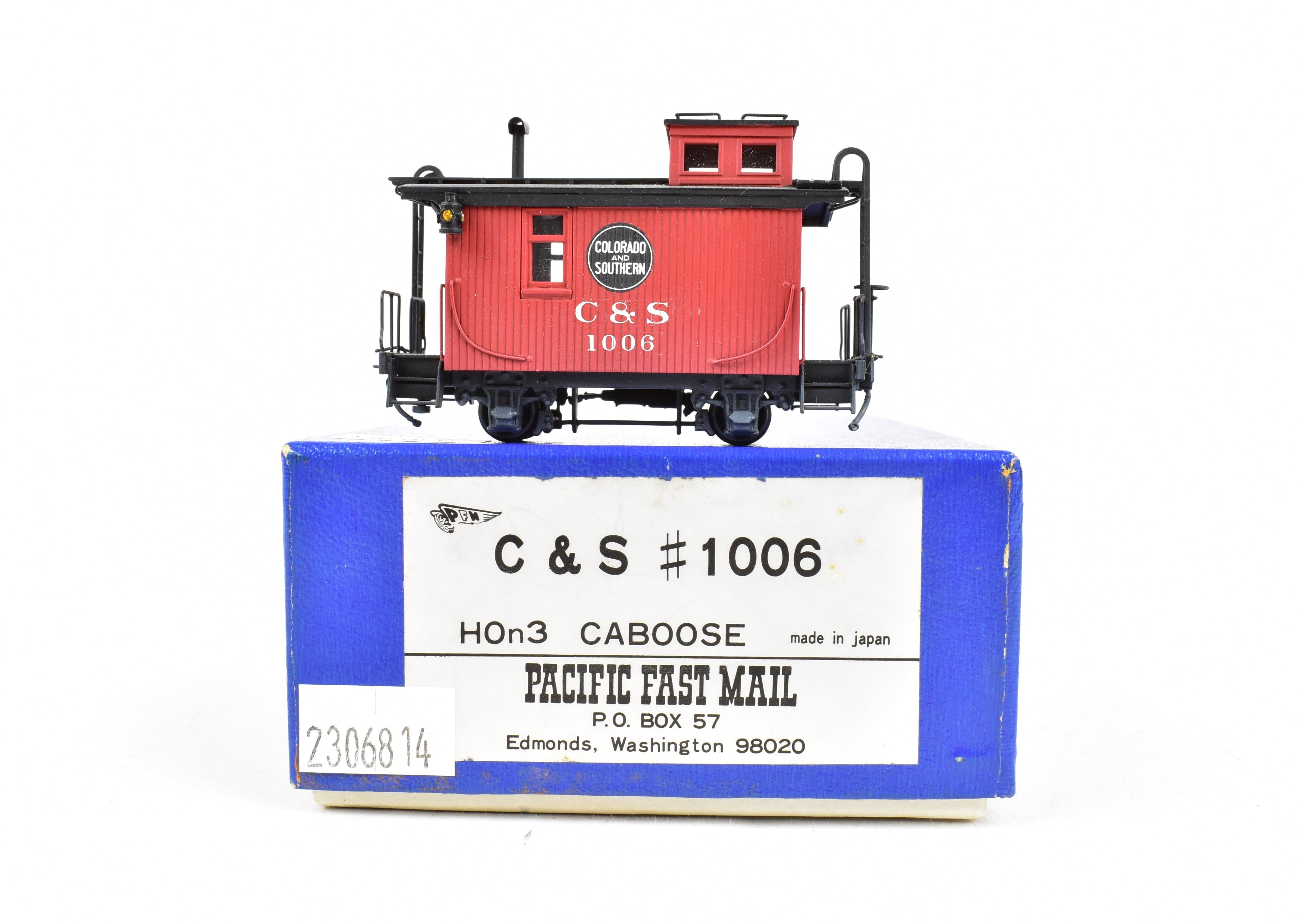 HOn3 Scale Brass Pacific Fast Mail (PFM) - United C&S - Colorado & Southern 2-Axle Custom - Painted Caboose Model #1006 for Railway Enthusiasts