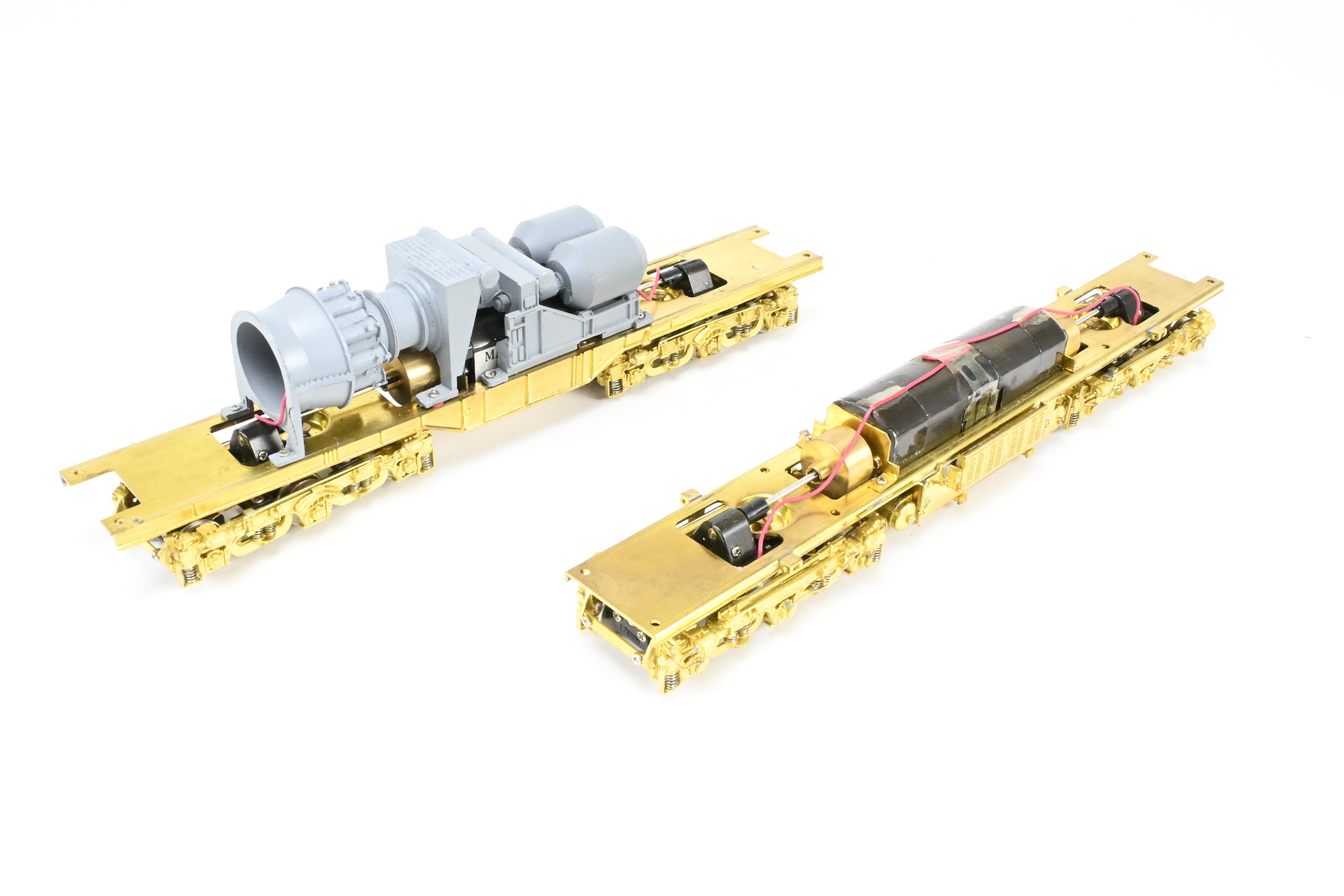 High - Quality HO Scale Brass Replacement Kit for Union Pacific GE 8500 HP Gas Turbine Big Blow Tower Drive by Overland Models, Inc (OMI)