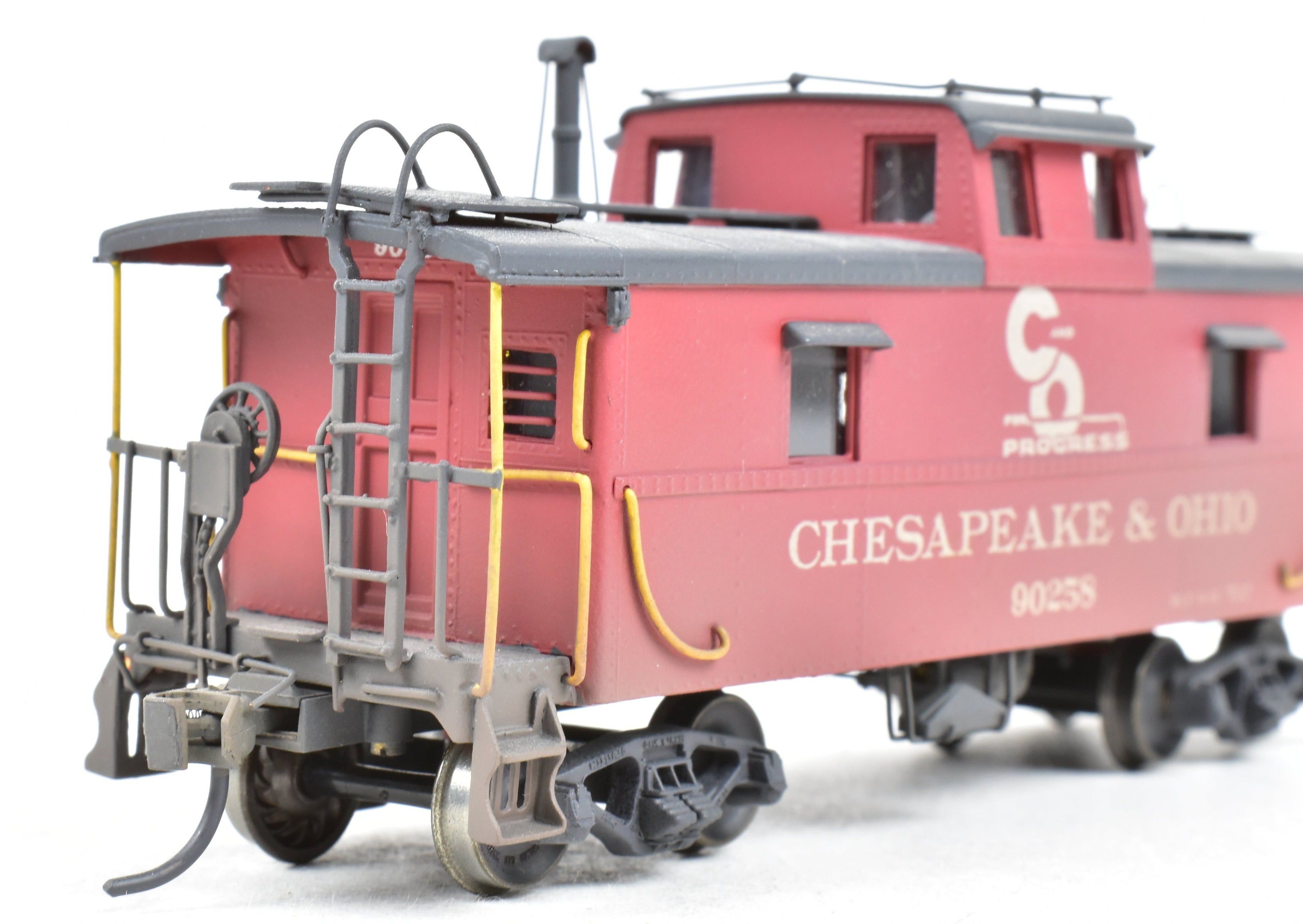 HO Scale Brass OMI - Overland Models, Inc. Chesapeake & Ohio (C&O) Steel Caboose Model from the #90200 - 90299 Series, CP & Weathered Version, Specifically No. 90258