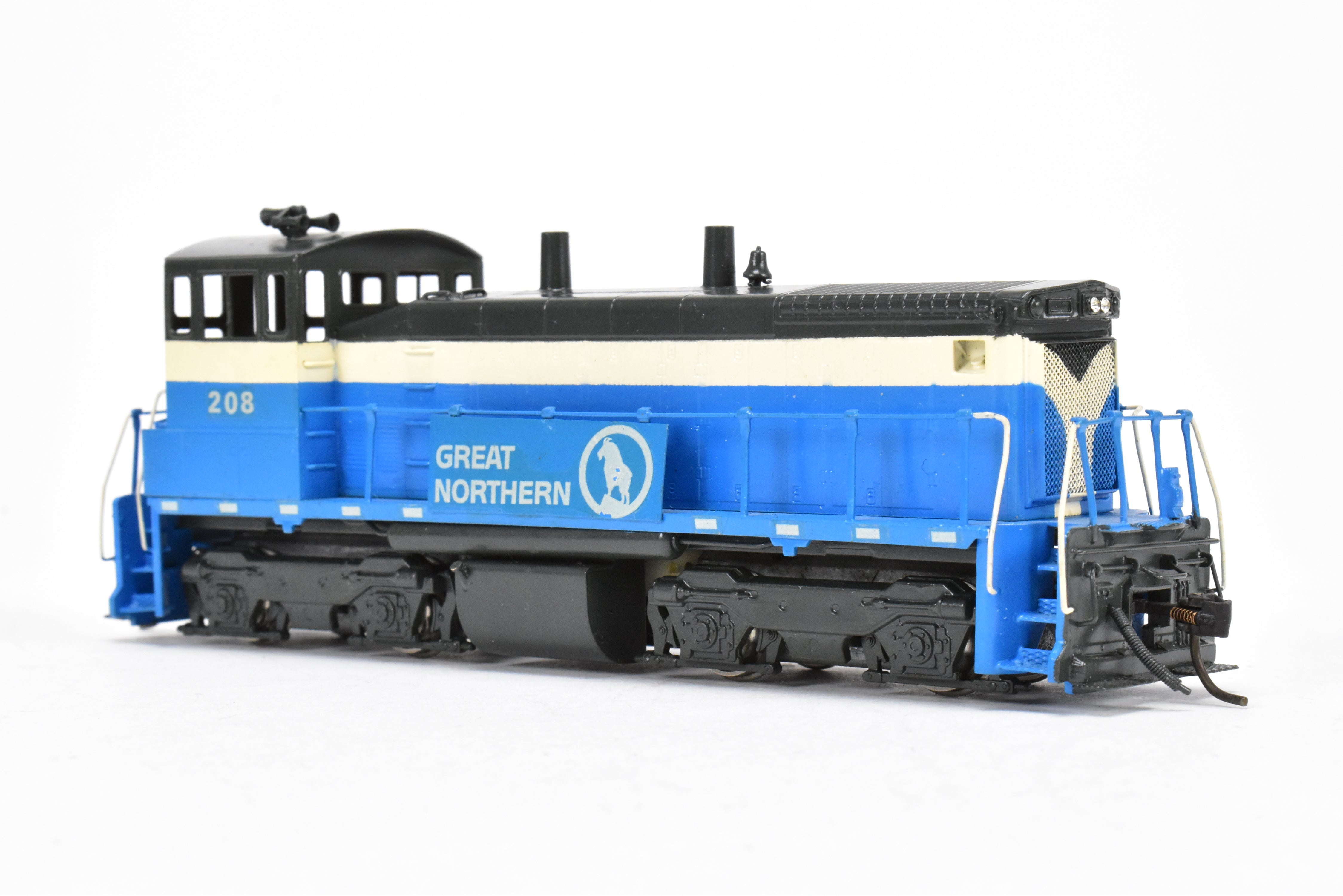 HO Scale Brass Alco GN EMD SW - 1500 Diesel Switcher with New REBOXX