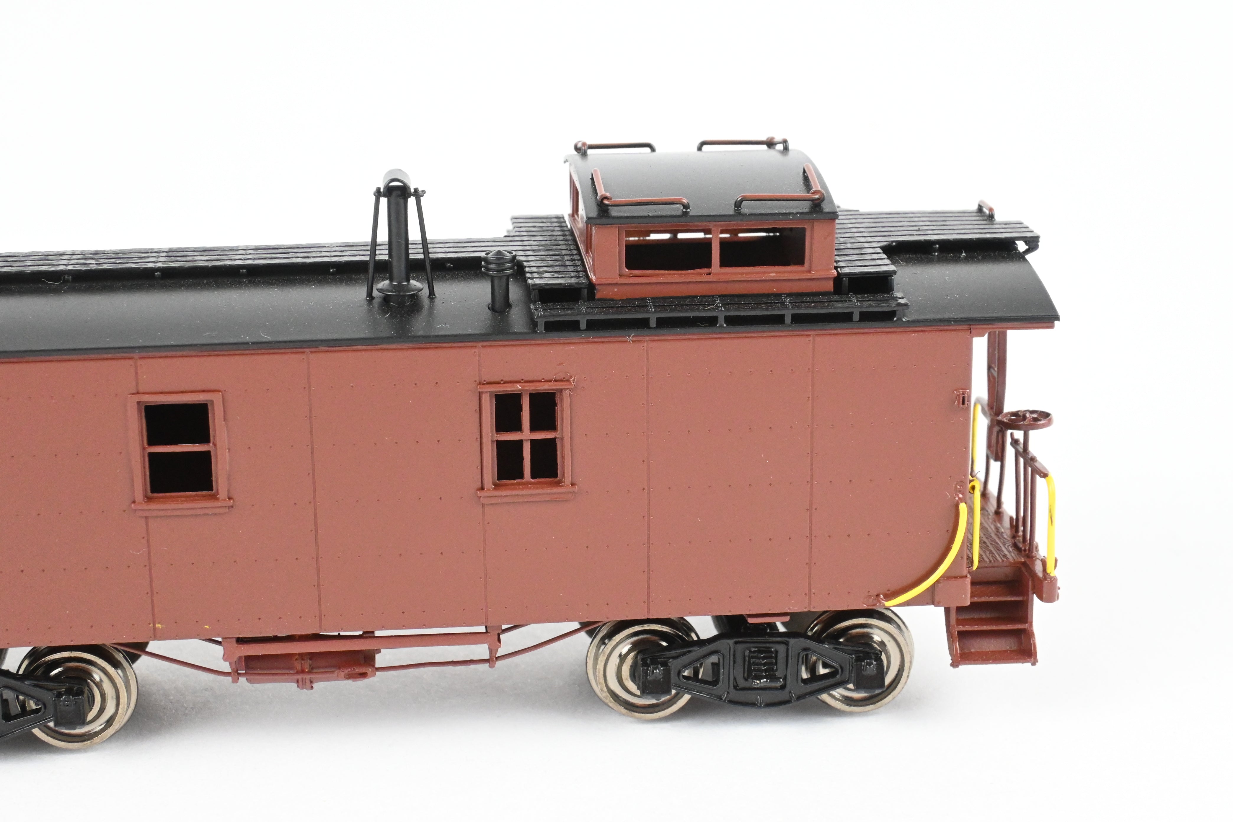 HO Brass OMI NYC 19000 Series Factory-Painted Unlettered Plywood Caboose Model