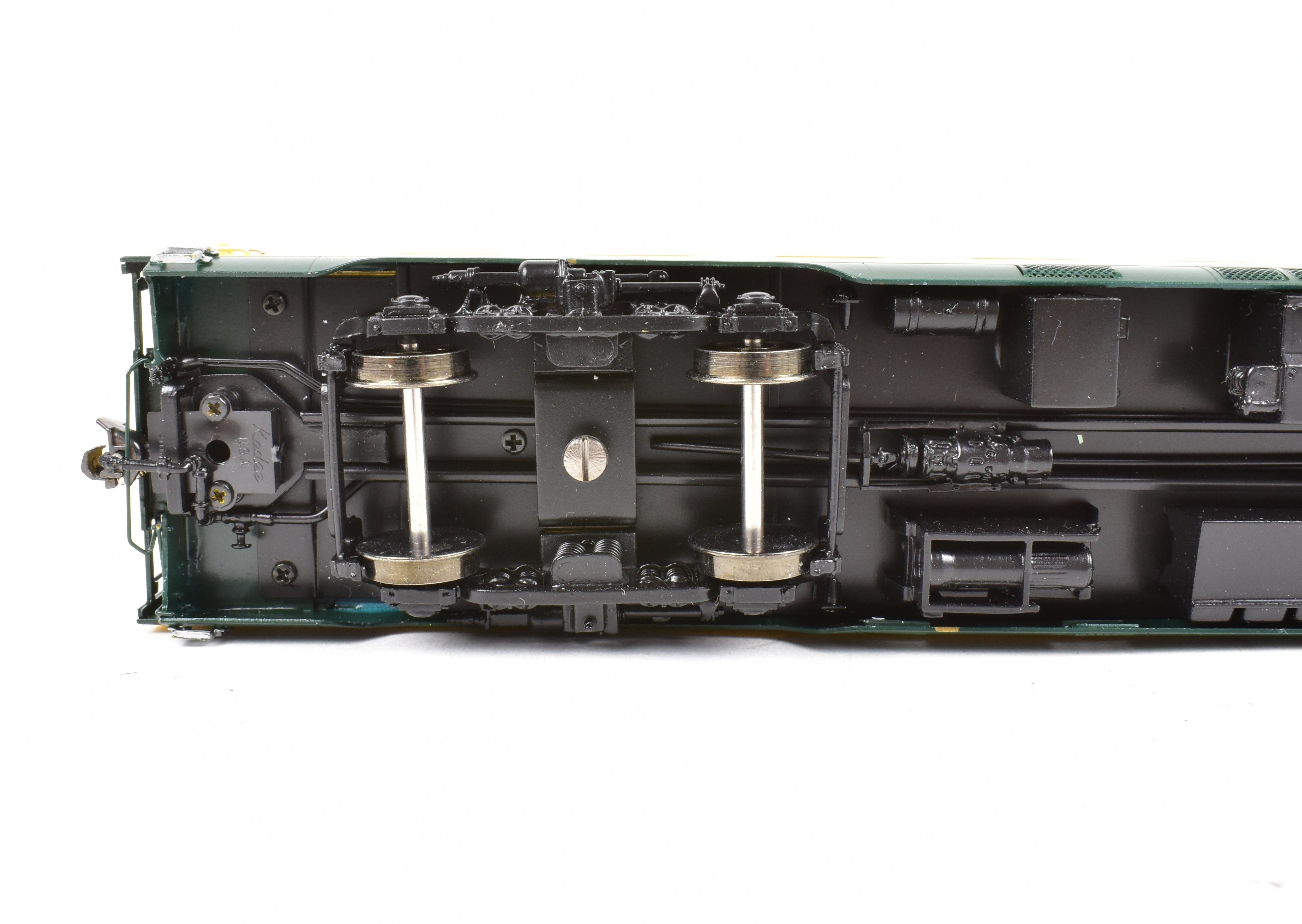 HO Scale Brass Railway Classics Model - Chicago and North Western 400 Baggage Cafe Lounge Car FP, Featuring Road Number 7627