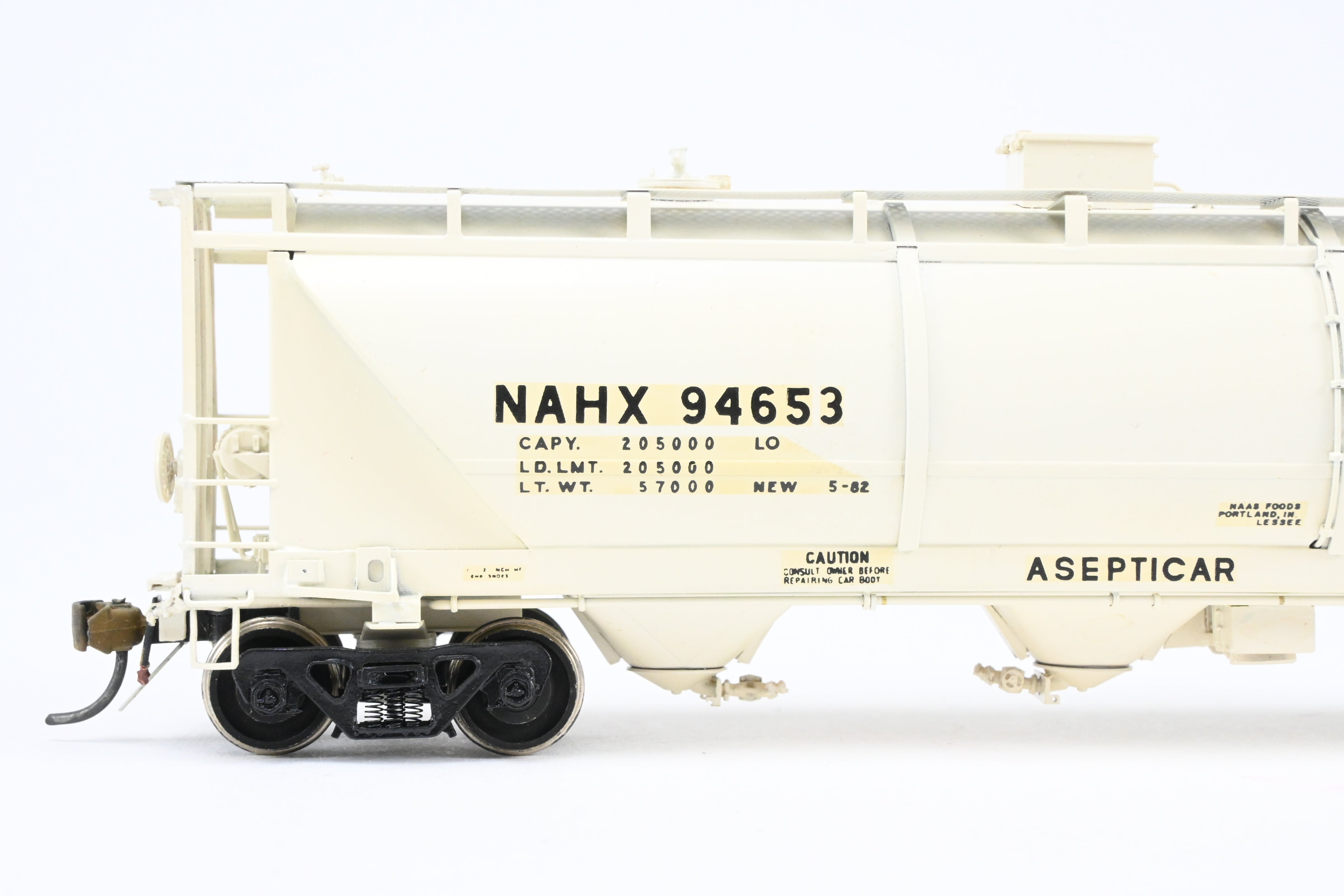 OMI HO Brass North American Hopper CP No. 94653, 1988 Imported Model