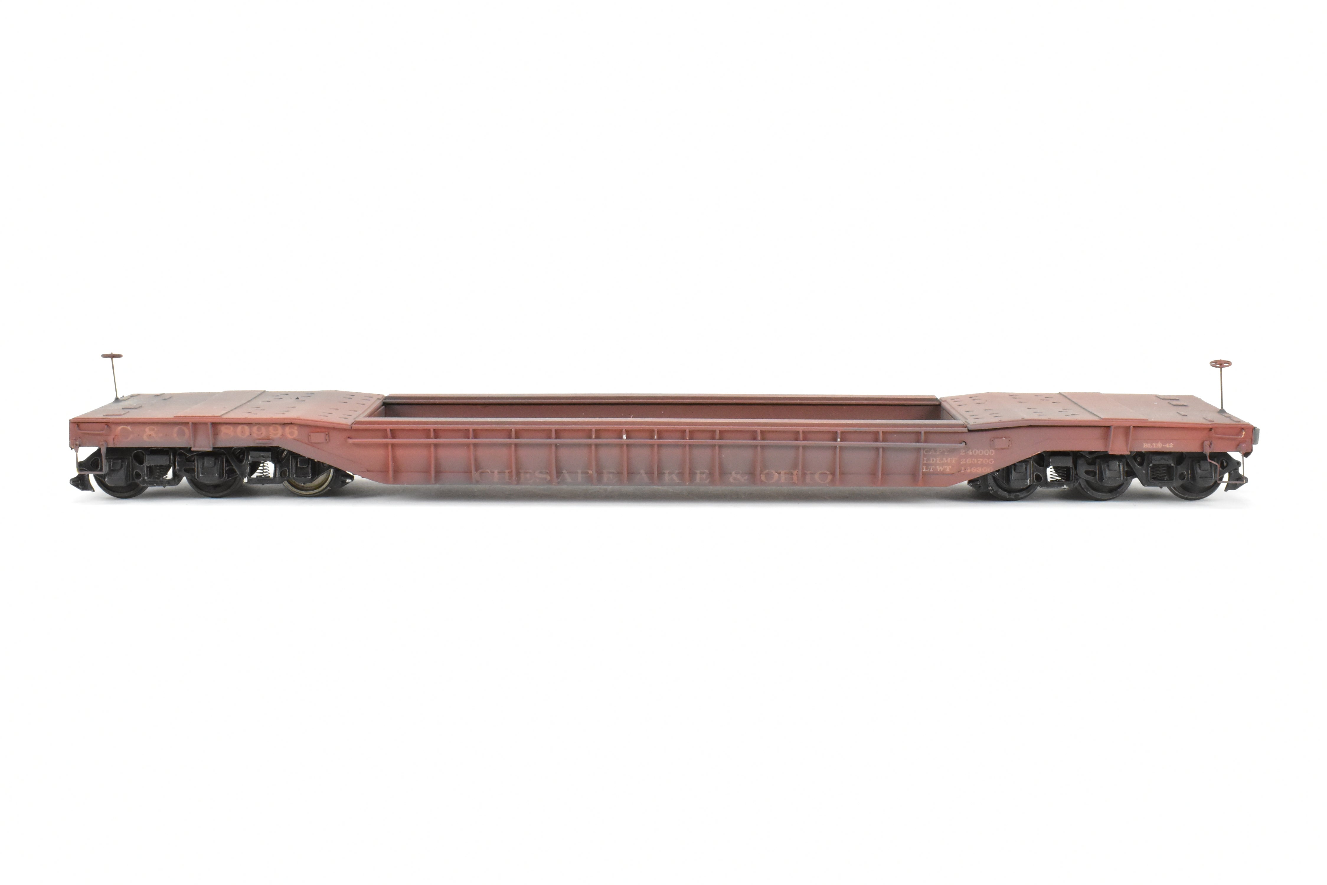 Custom-Built O Scale Metal C&O - Chesapeake & Ohio 61' Well Hole Flat Car by Quality Craft