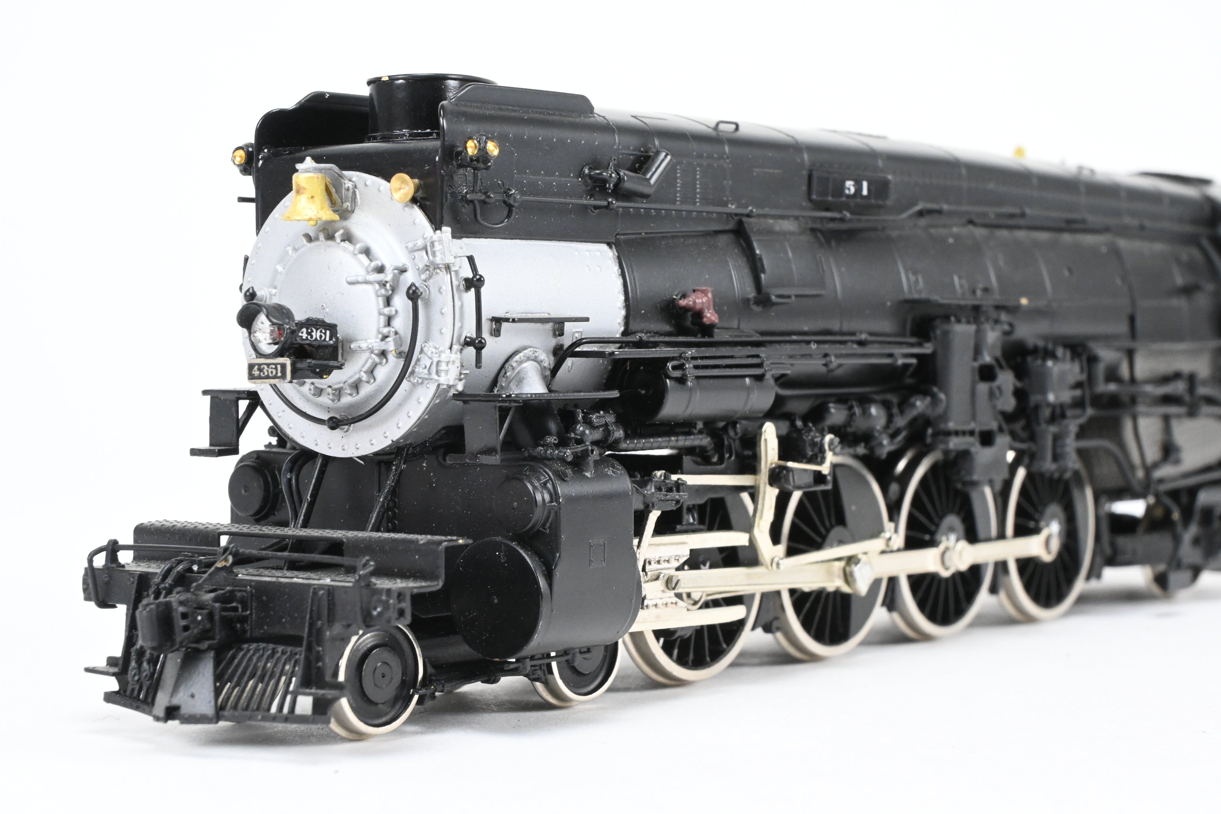 High - Quality HO Scale Brass CON Key Imports Southern Pacific MT - 4 4 - 8 - 2 Semi - Streamlined Mountain Steam Locomotive Model FP in Partial Daylight Scheme, Number #4361