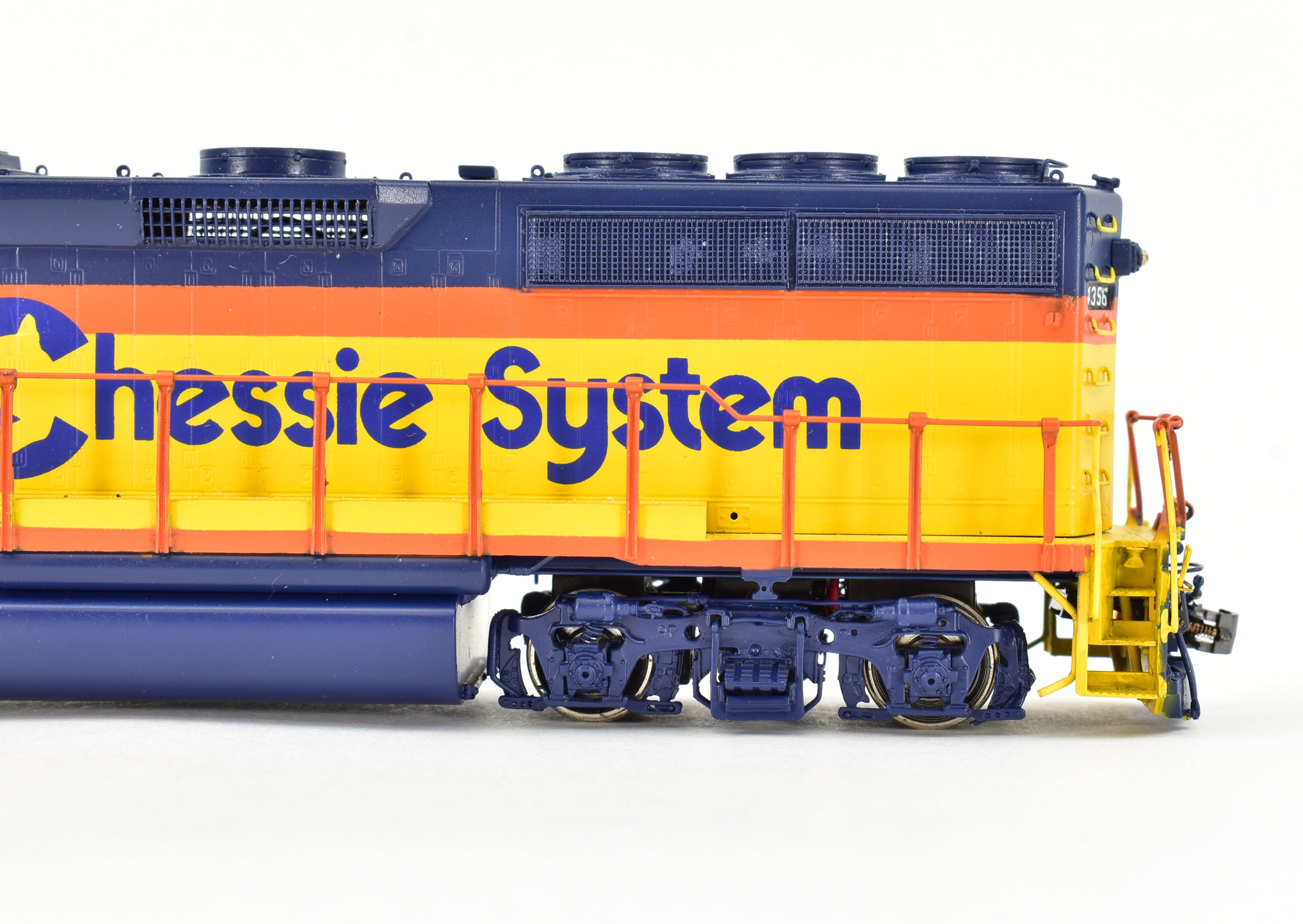 HO Scale Brass OMI Western Maryland Chessie System GP40-2 Factory Painted #4356