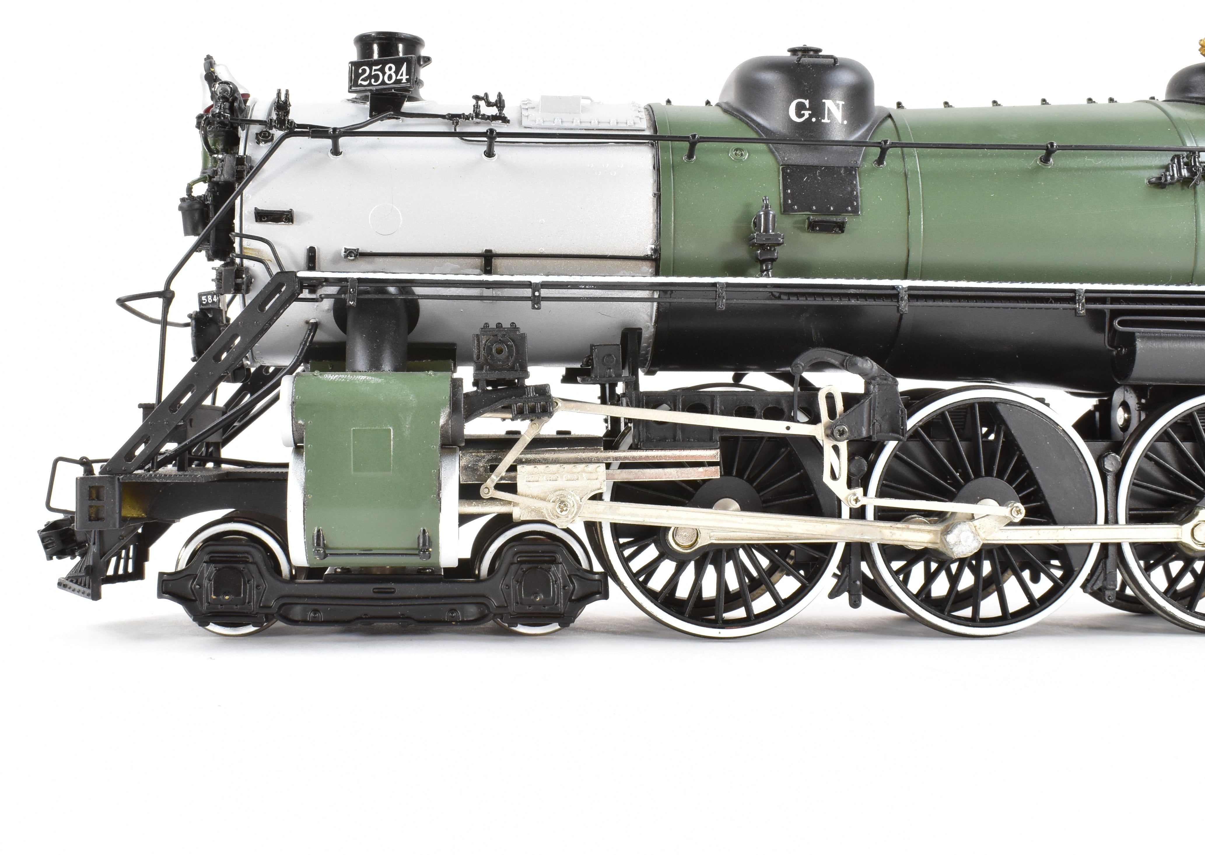 O Scale Brass Sunset Models GN Great Northern S - 2 Class 4 - 8 - 4 Factory - Painted No. 2584