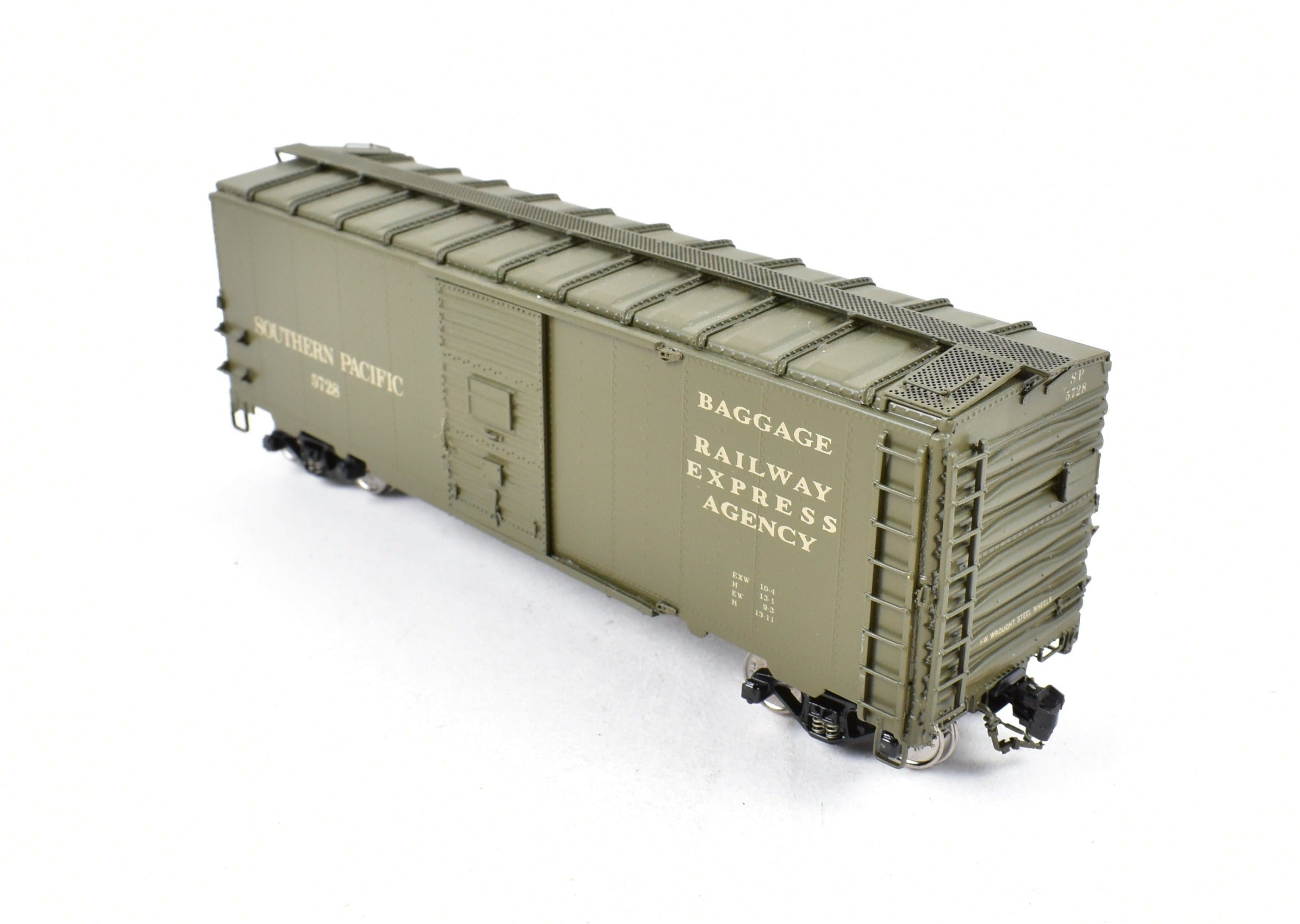HO Scale Brass Southern Pacific B-50-24 Express Boxcar No. 5728 FP by Beaver Creek
