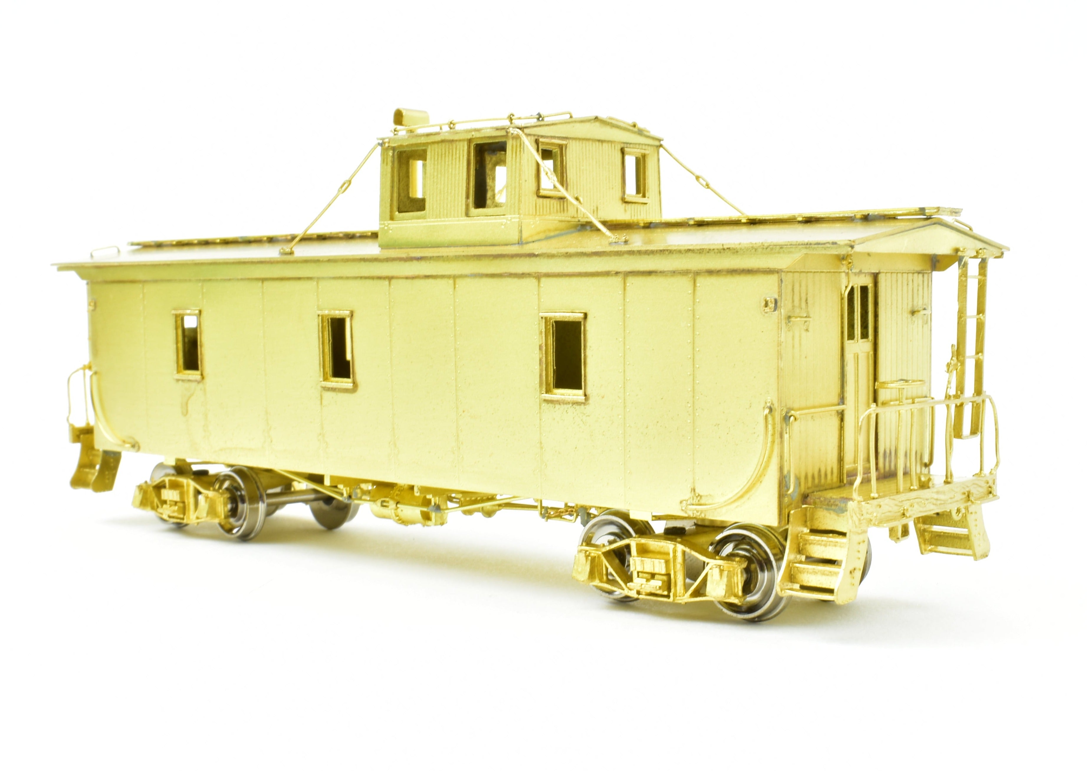 HO Brass OMI Overland Models Soo Line Wood Sheath Caboose with Two Side Windows
