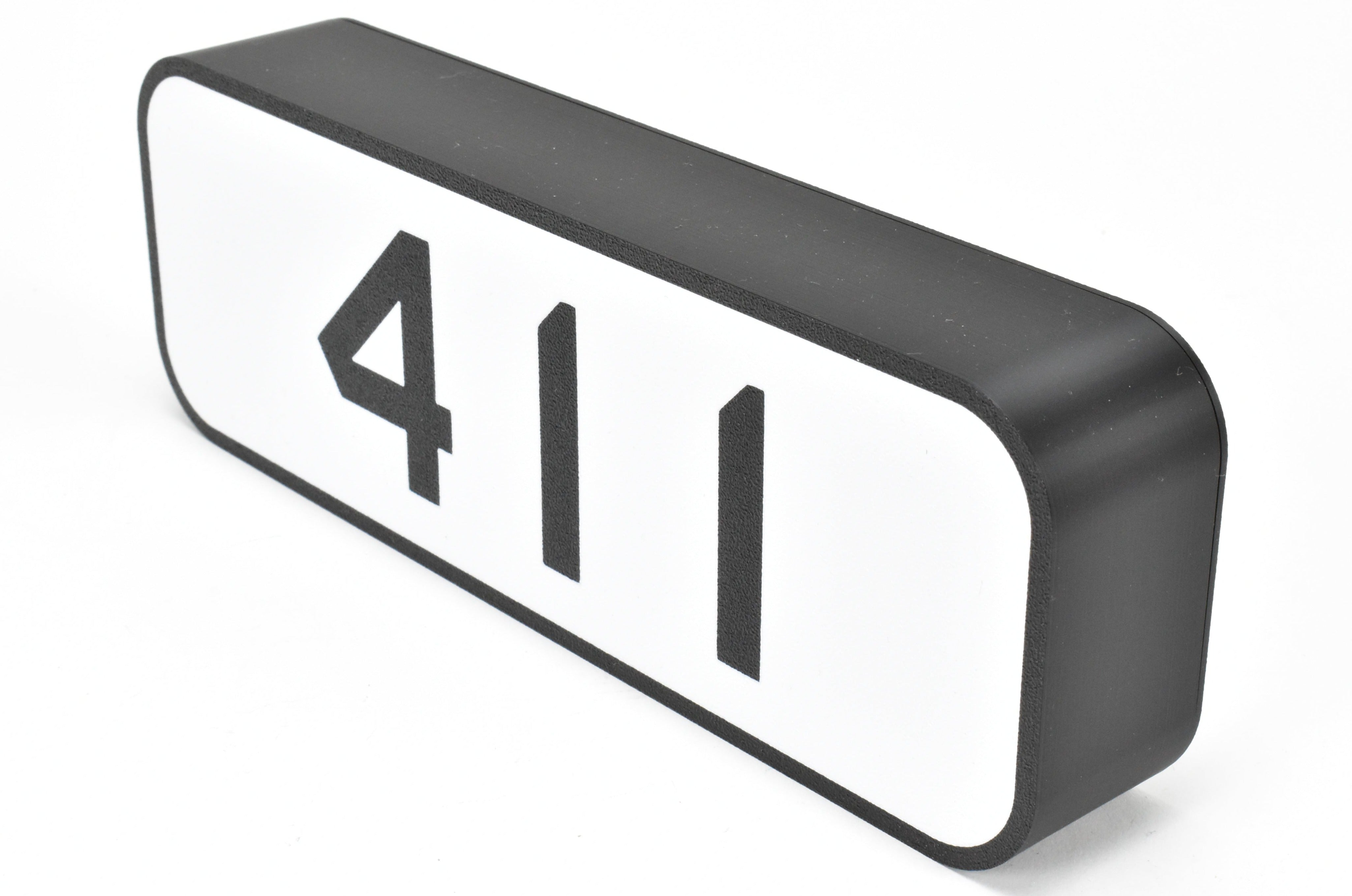 Customizable 3D Printed and Illuminated Sign for C&NW - Chicago & Northwestern #411 Number Board, Ideal for Display