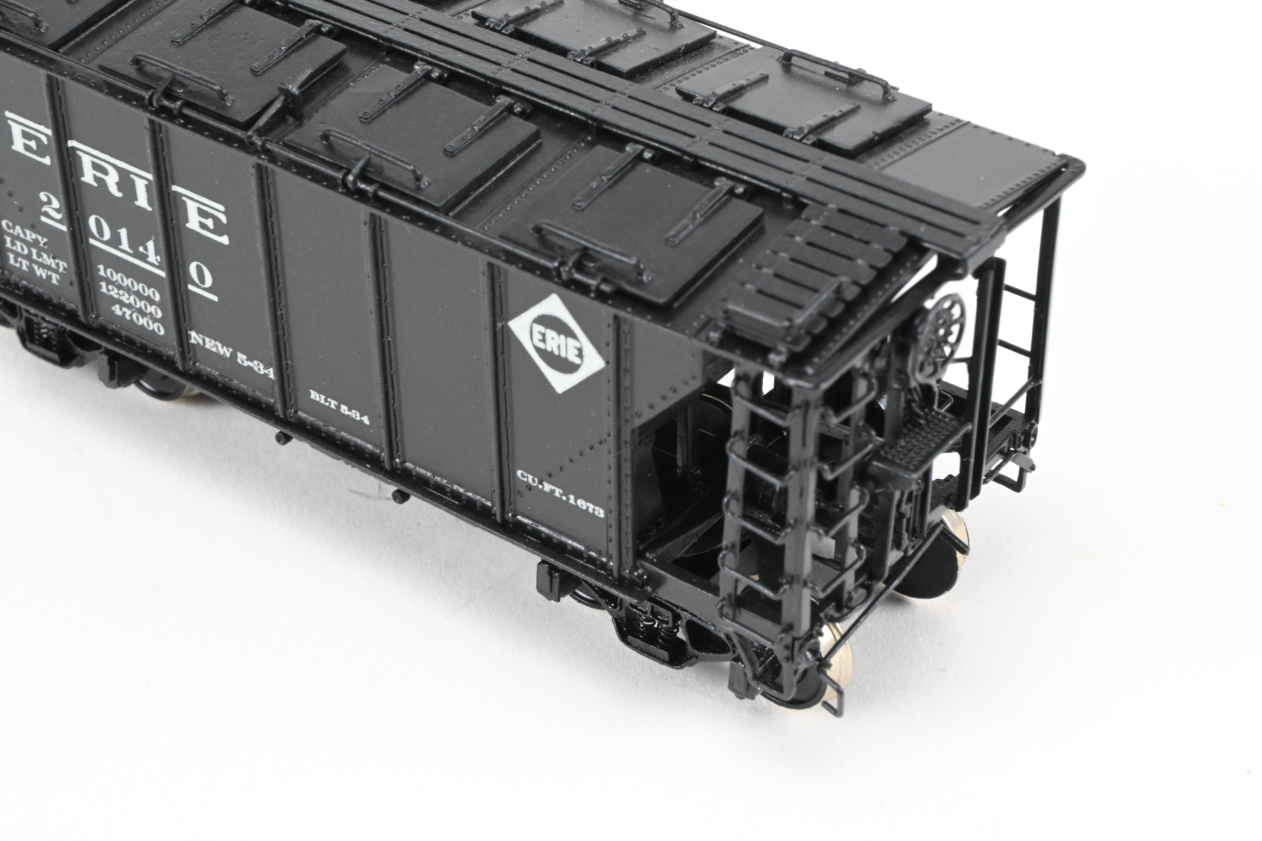 HO Brass PSC Erie Railroad 50-Ton Custom-Painted Cement Covered Hopper Model