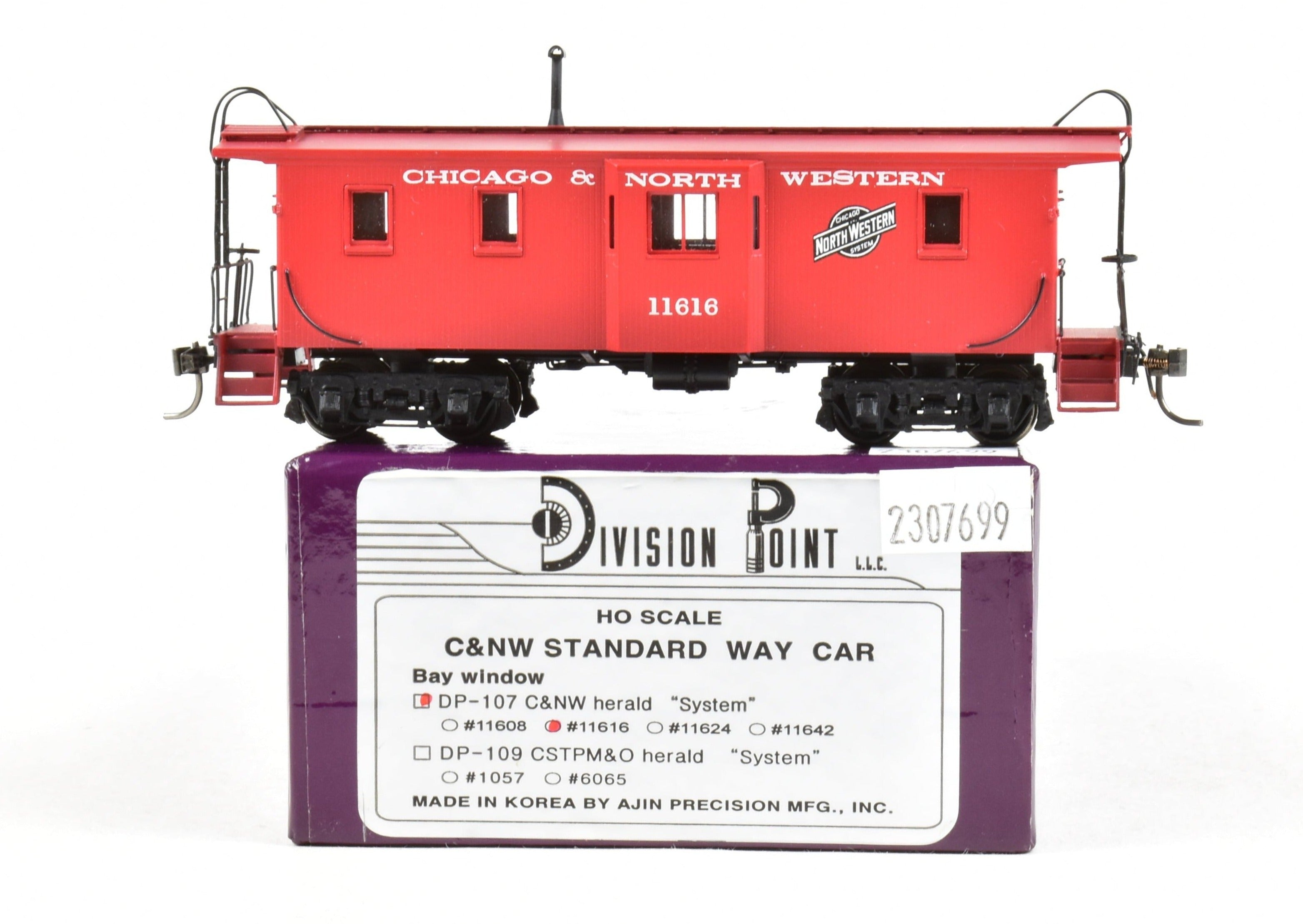 HO Brass DVP Chicago and North Western Bay Window Caboose FP 1996 Model