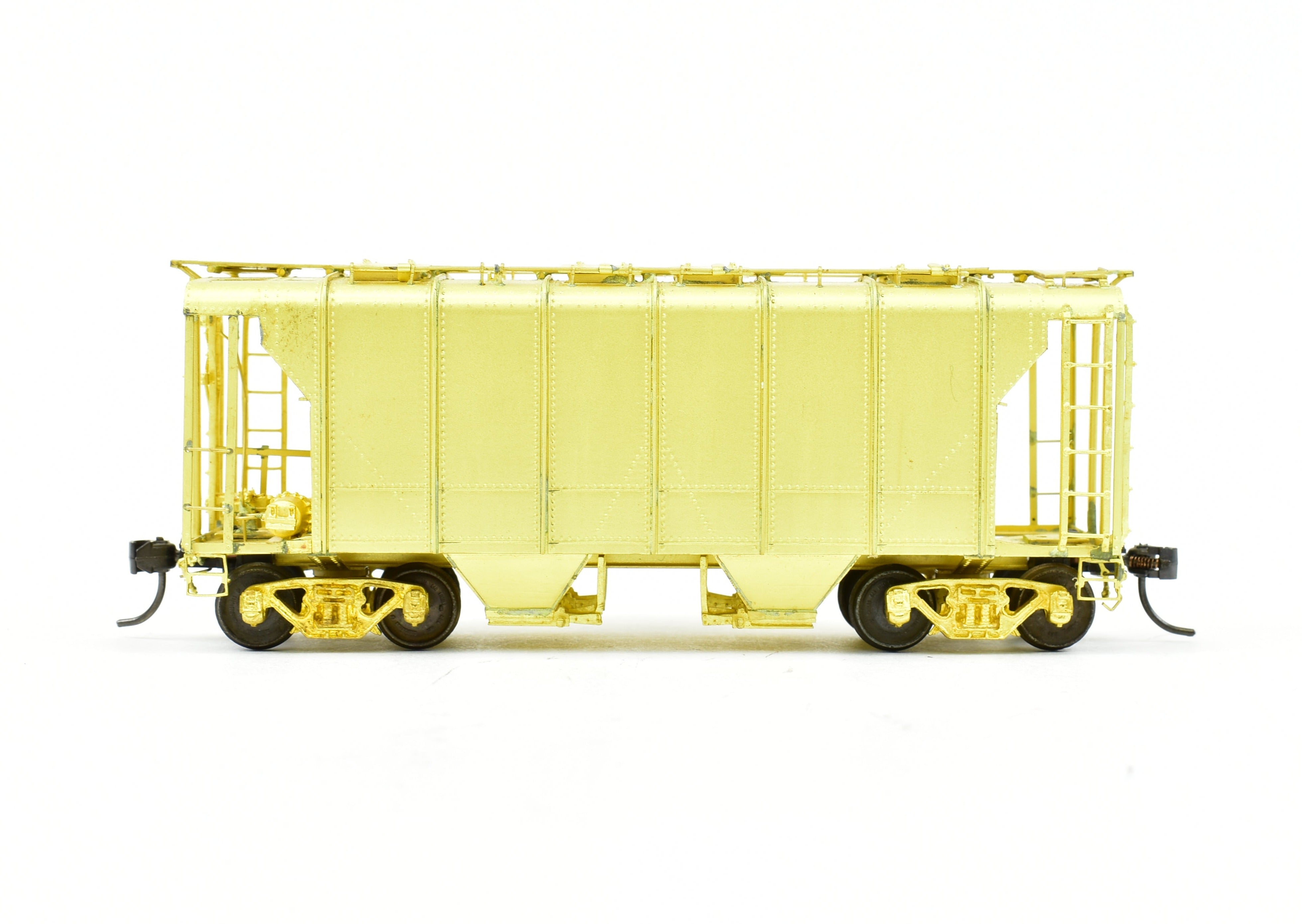 OMI Overland B&O N - 34 Covered Hopper Wagon with Working Hatches