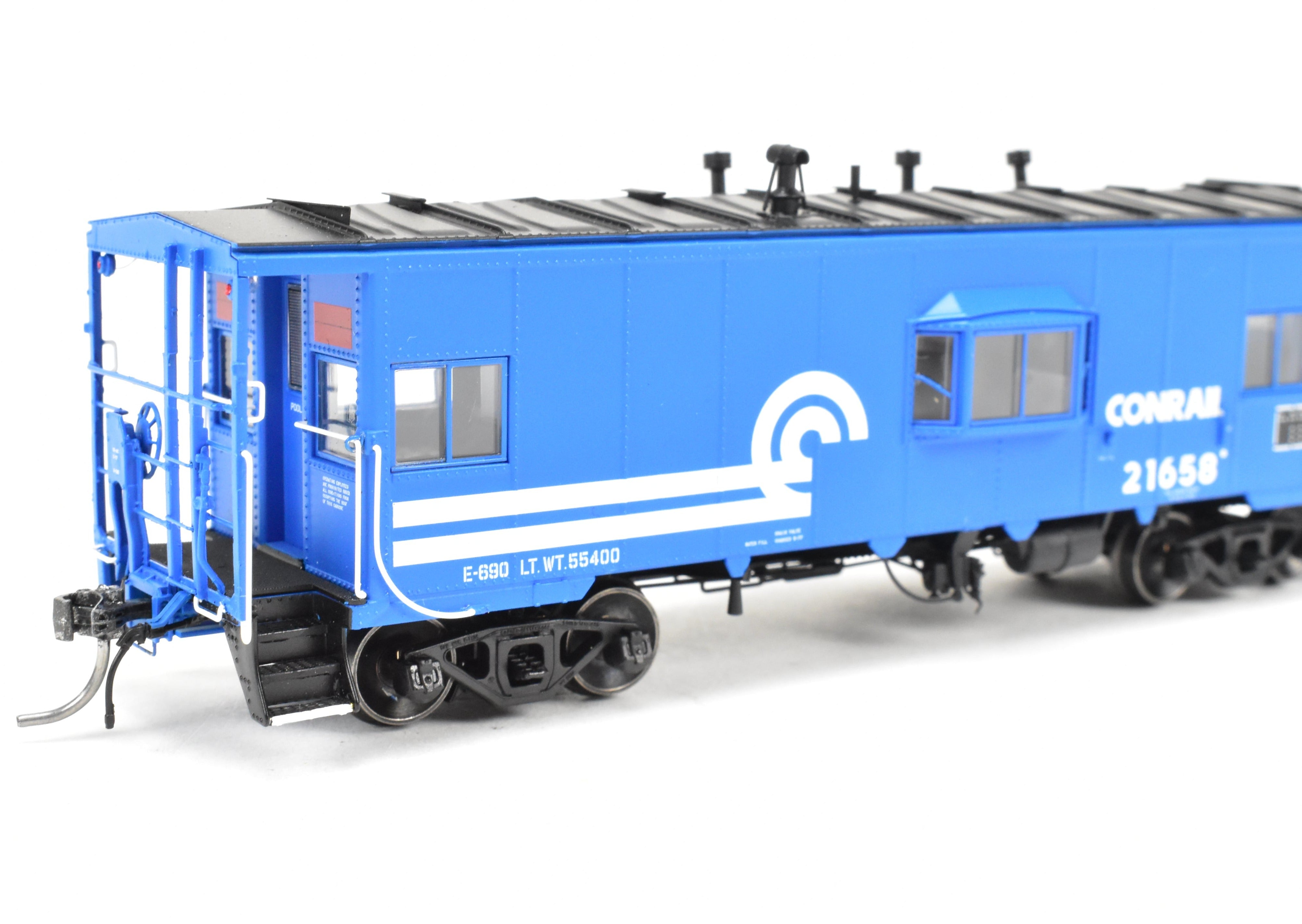 HO Scale Model Train - Conrail N7 Class Steel Bay Window Caboose 1977+ F/P No. 21658 by Tangent Scale Models