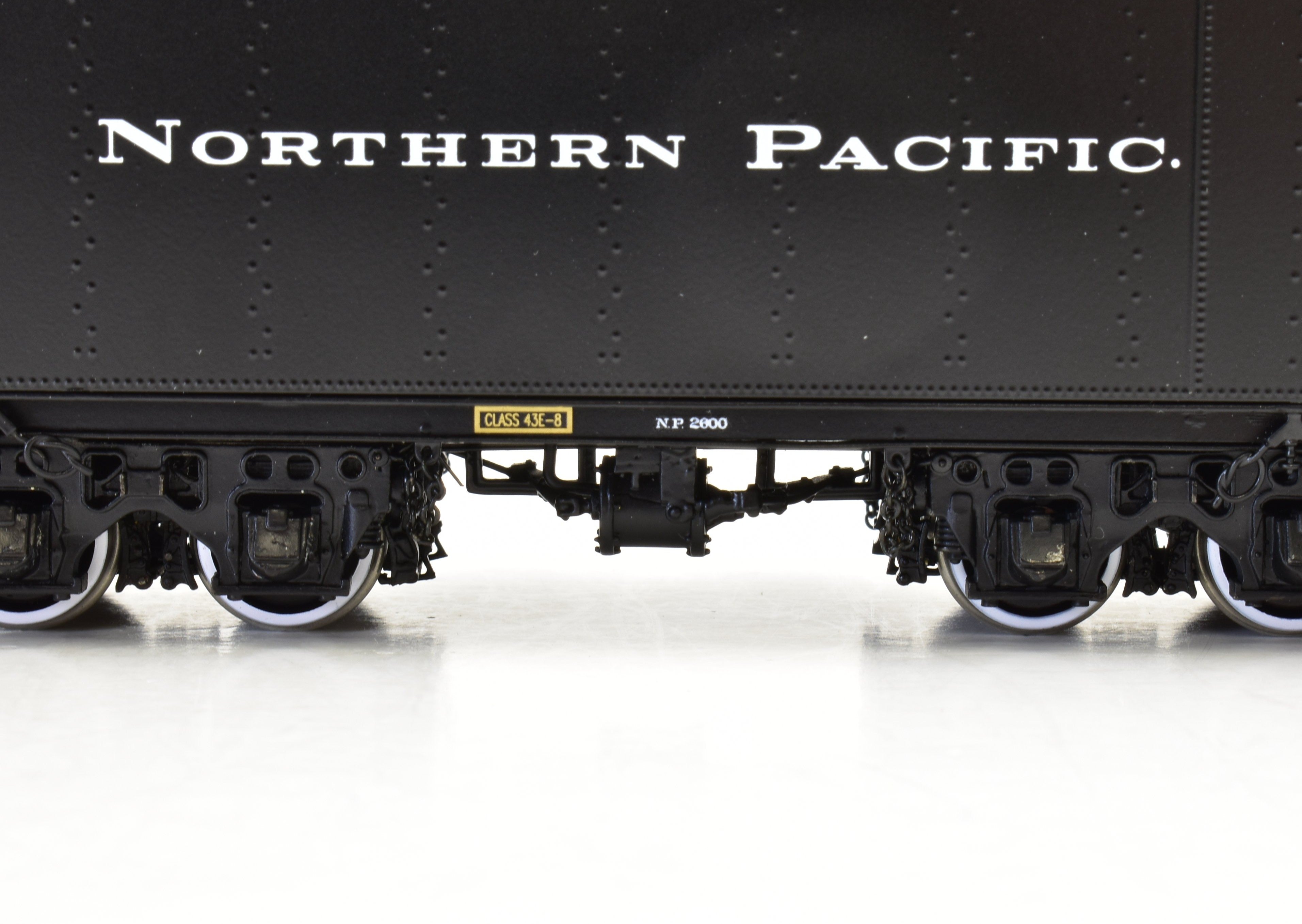 HO Brass W&R Enterprises NP Northern Pacific Class A 4-8-4 V2 FP #2600 Model