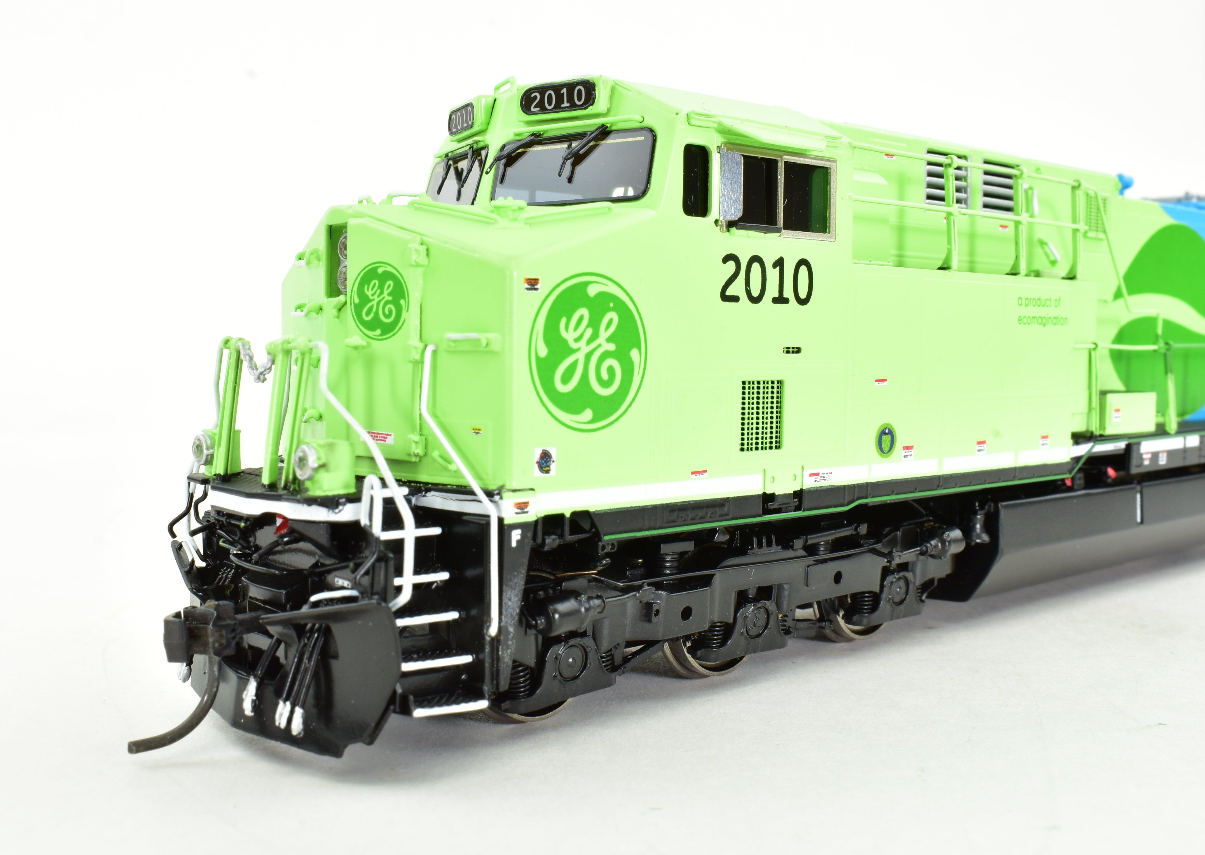 HO Scale Brass Model Train Set - Overland Models Inc. GE Demo, General Electric Demonstrator GE Evolution and Test Car Set with Factory Paint